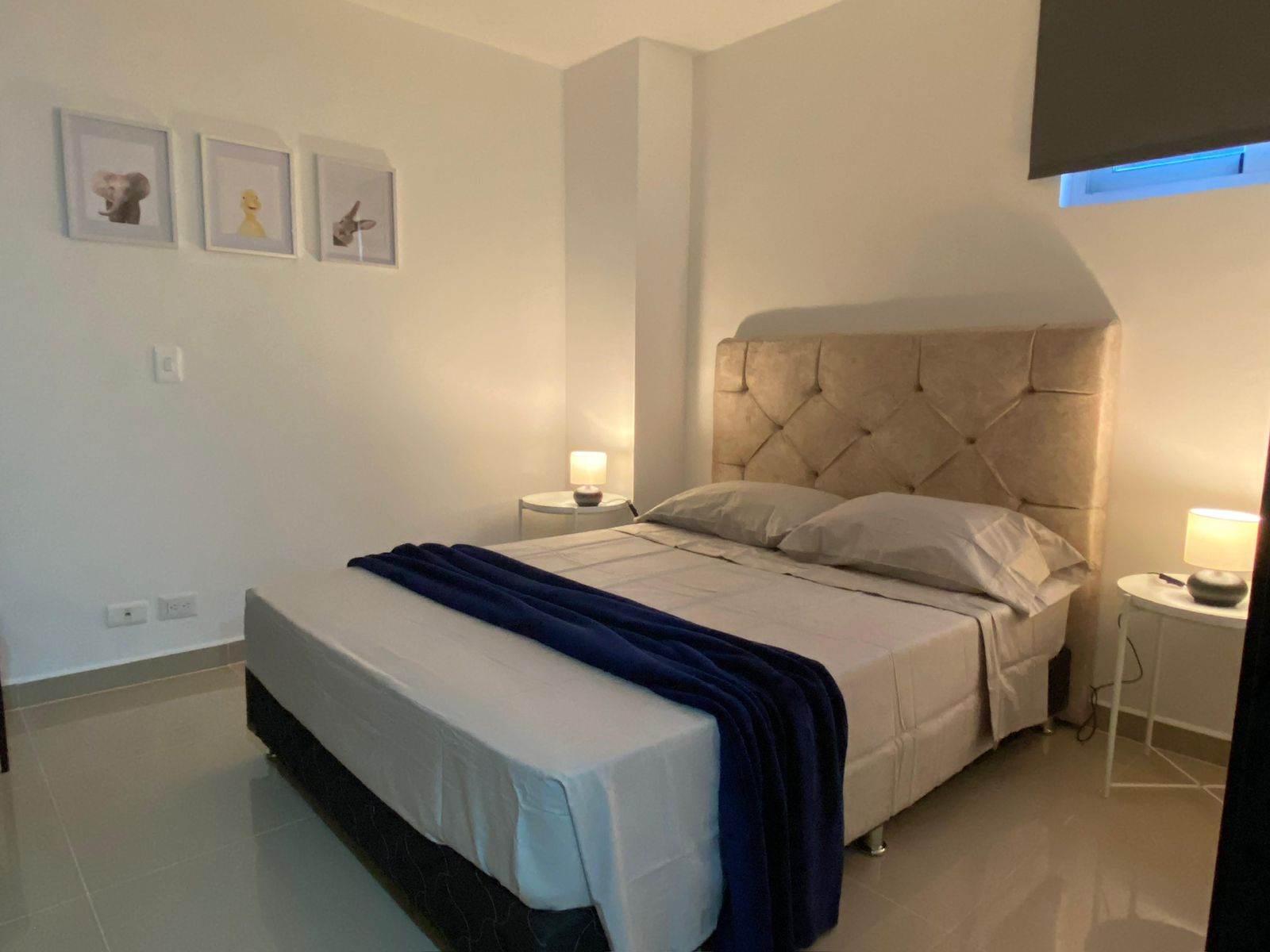 Se Arrienda Apartamento Duplex  Amobaldo en Florida Nueva, Medellín