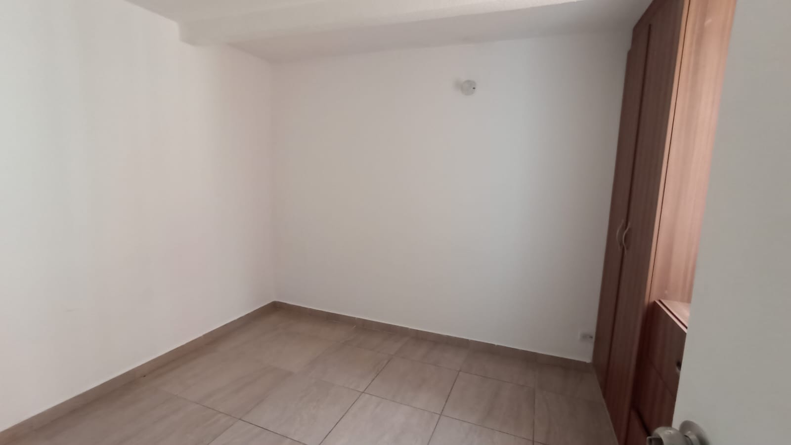 Se Arrienda Apartamento En Robledo Pajarito, Medellin