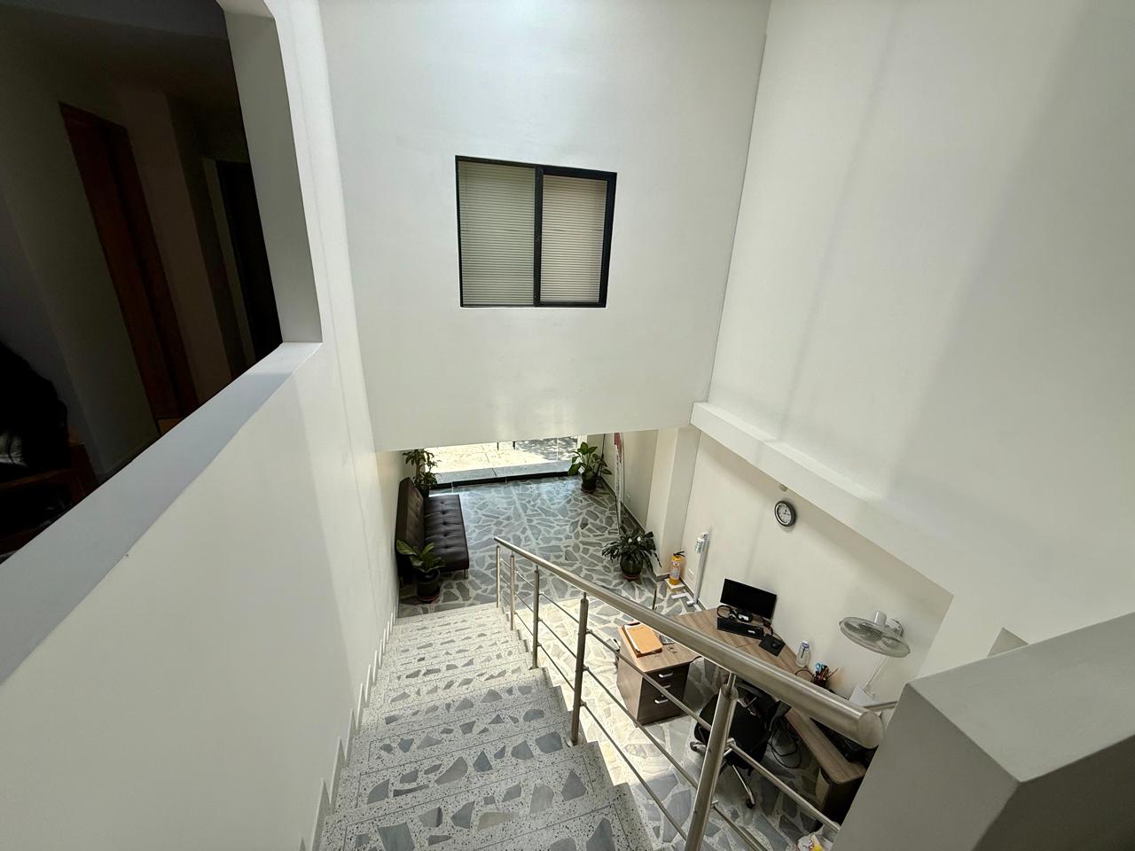 Se Arrienda Local Comercial En Suramericana