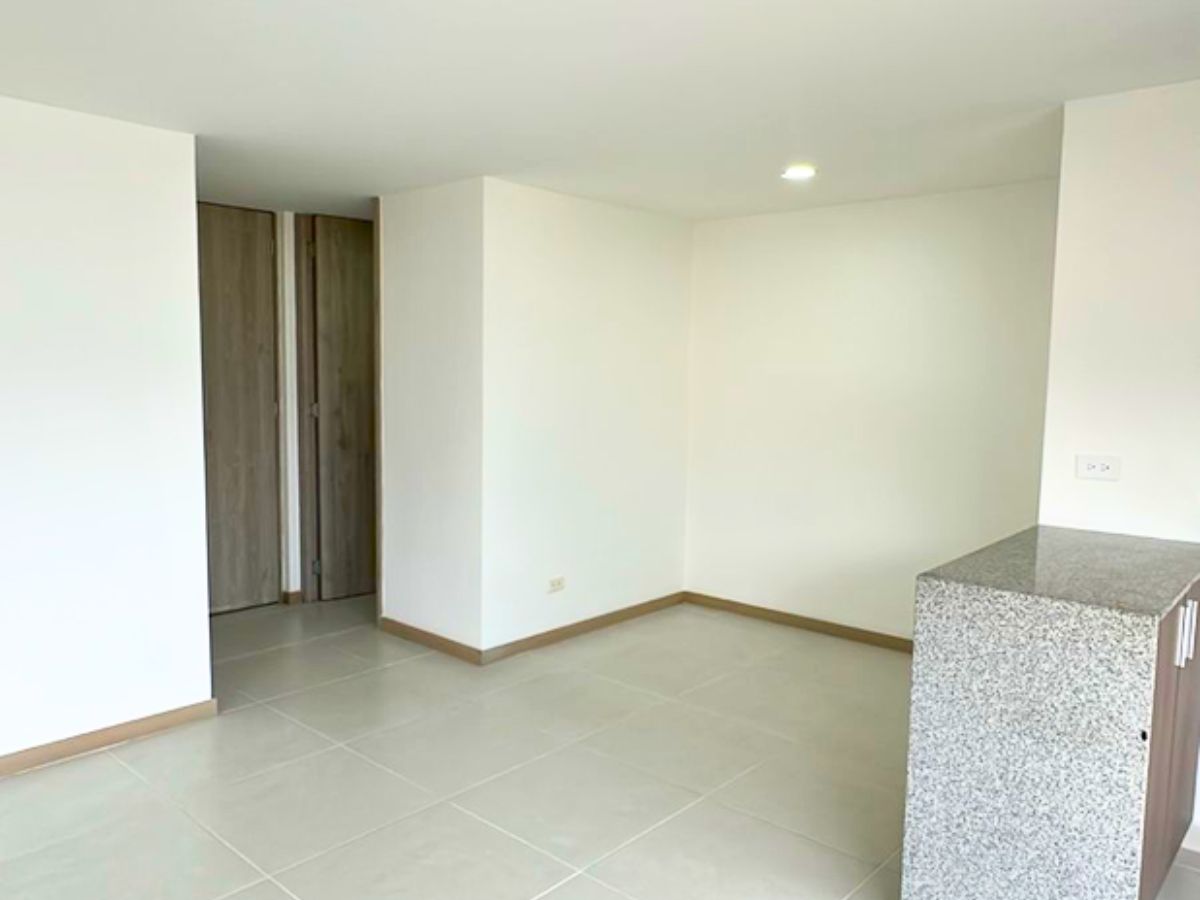 Apartamento en Venta Aluna Envigado | Parqueadero y Cuarto Útil