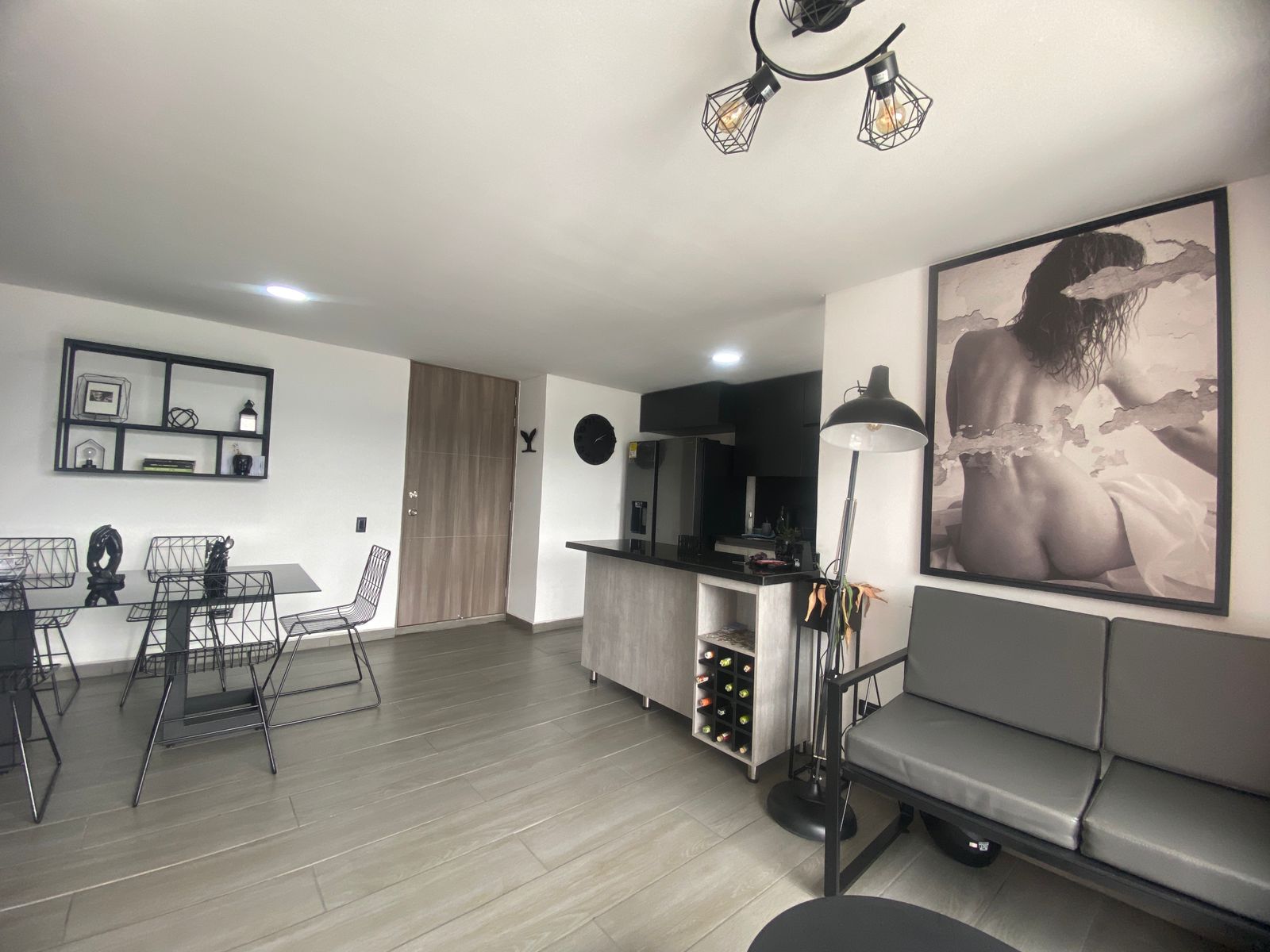 Lujoso Apartamento para Venta en La Estrella, Antioquia