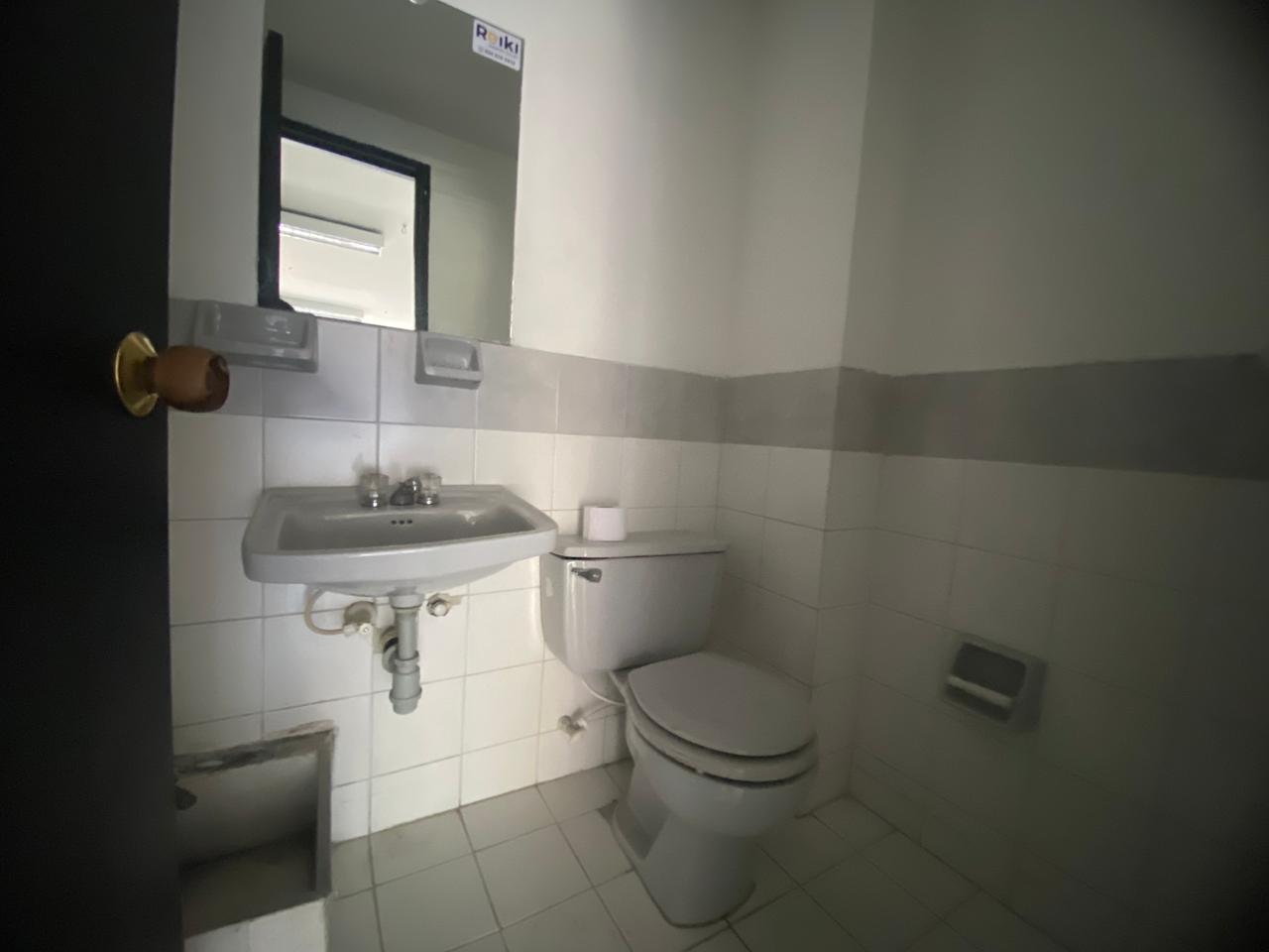 Práctico Local en Arriendo en Laureles, Medellín