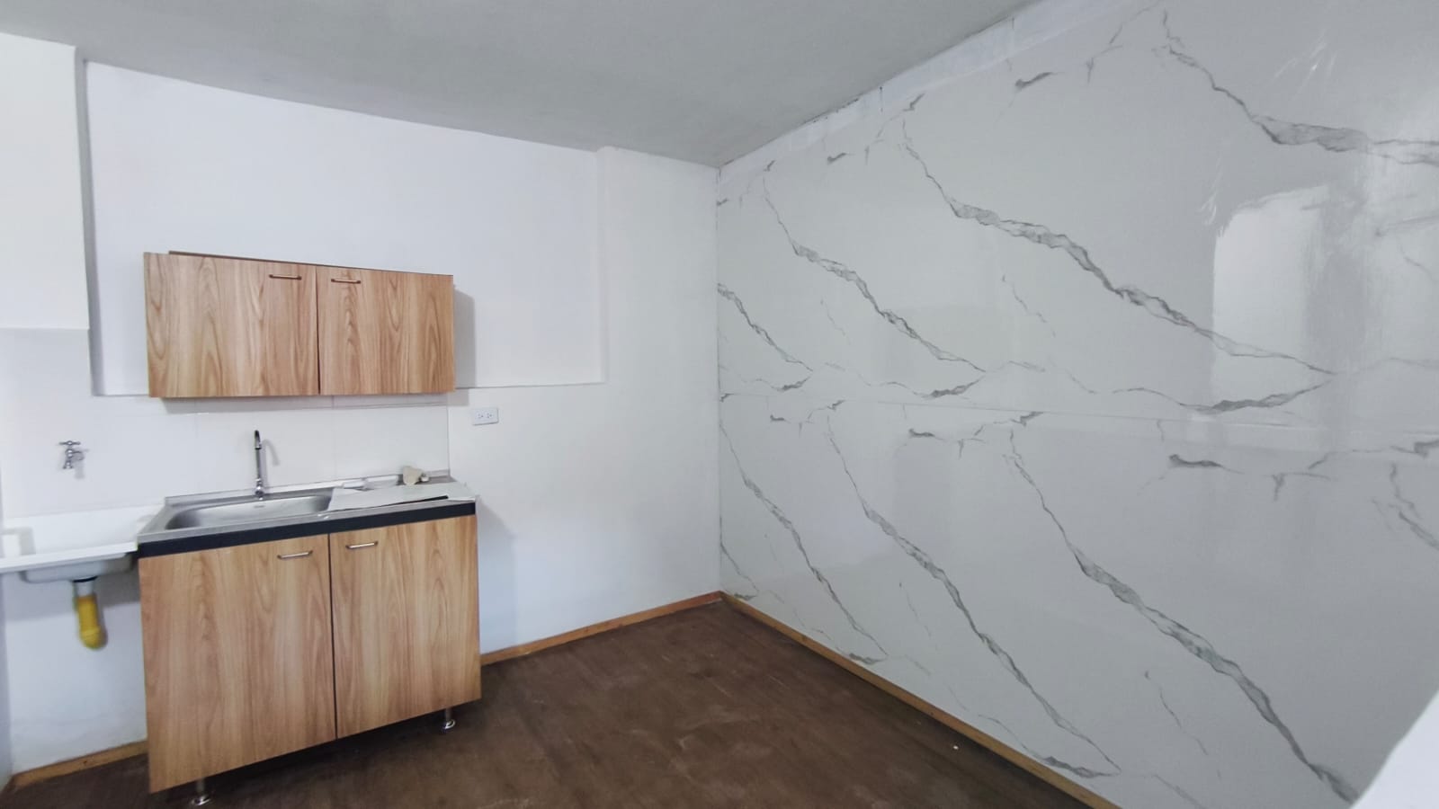 ARRIENDO DE APARTAESTUDIO EN LAURELES, MEDELLIN PARA ESTRENAR