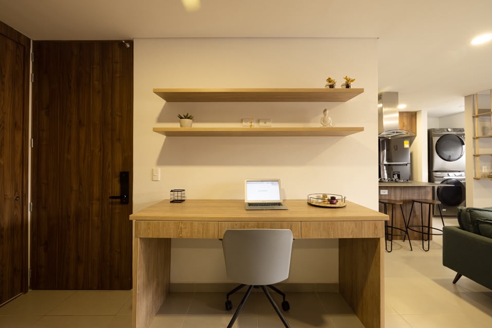 Apartamento de Lujo Amoblado para Venta en Laureles, Estadio