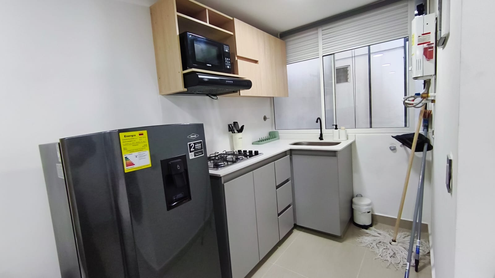 Se Arrienda Apartaestudio Amoblado, en San Javier, Medellín