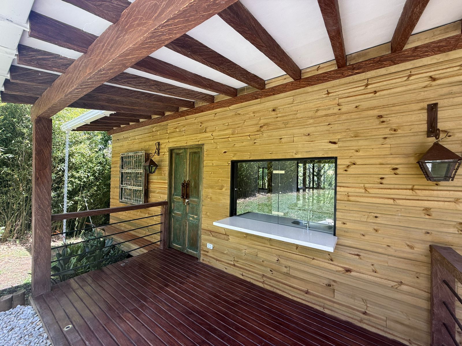 Se Arrienda Casa Campestre en  Llanogrande, Antioquia
