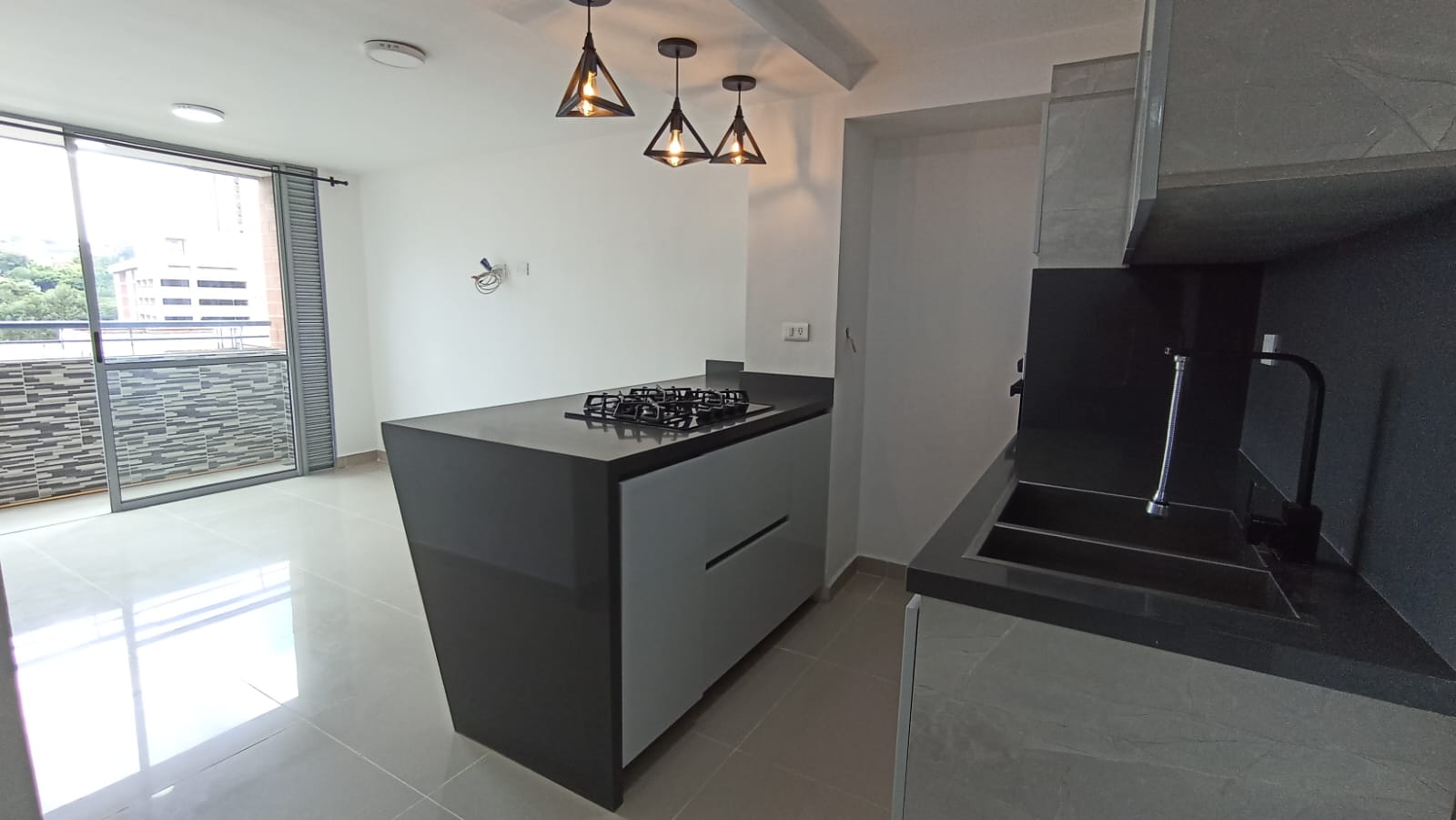 Se Arrienda Apartamento en Amazonia, Bello, Antoquia