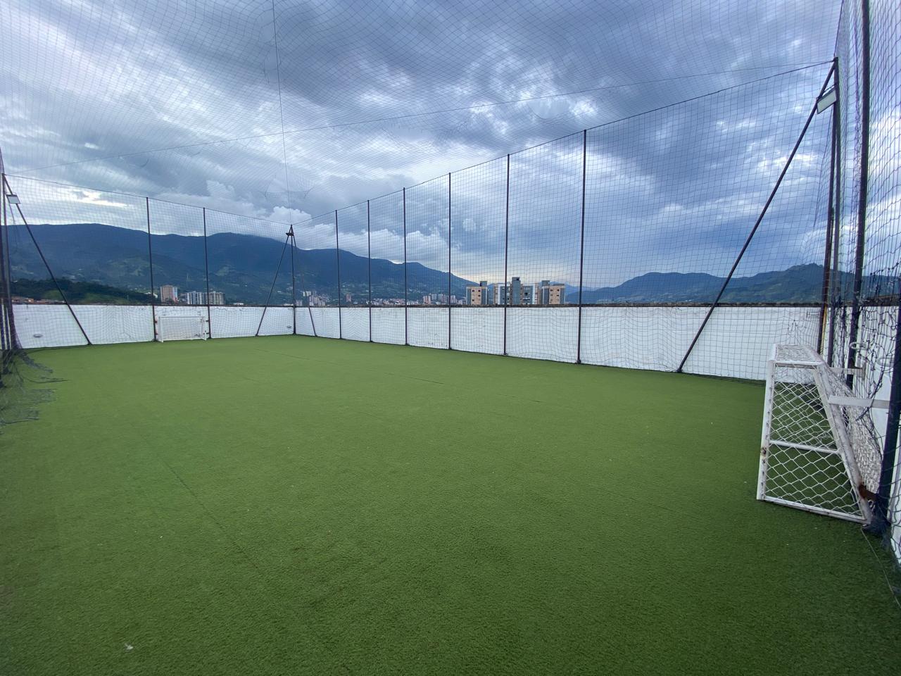 Amplio Apartamento para Arriendo en Sabaneta, Medellín