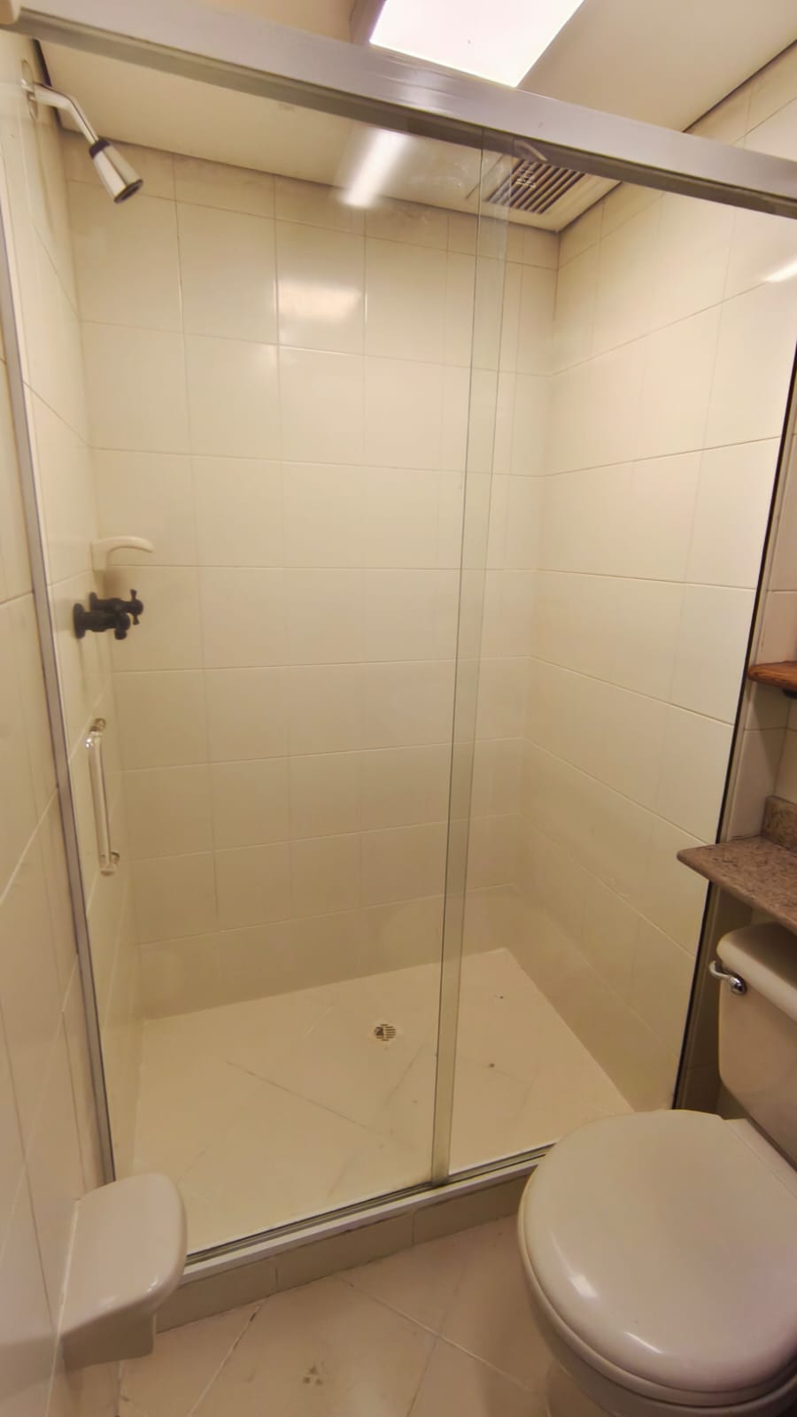 Se Arrienda Apartamento en la Loma de los Bernal, Medellín