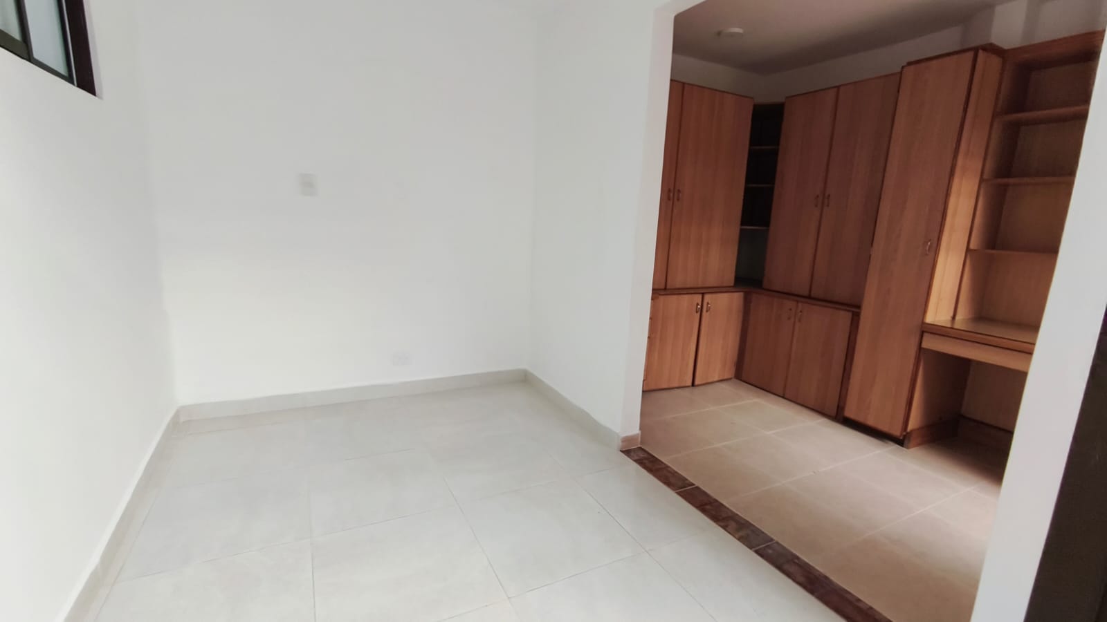 Se Arrienda Casa en Primer Piso en la Castellana, Medellín