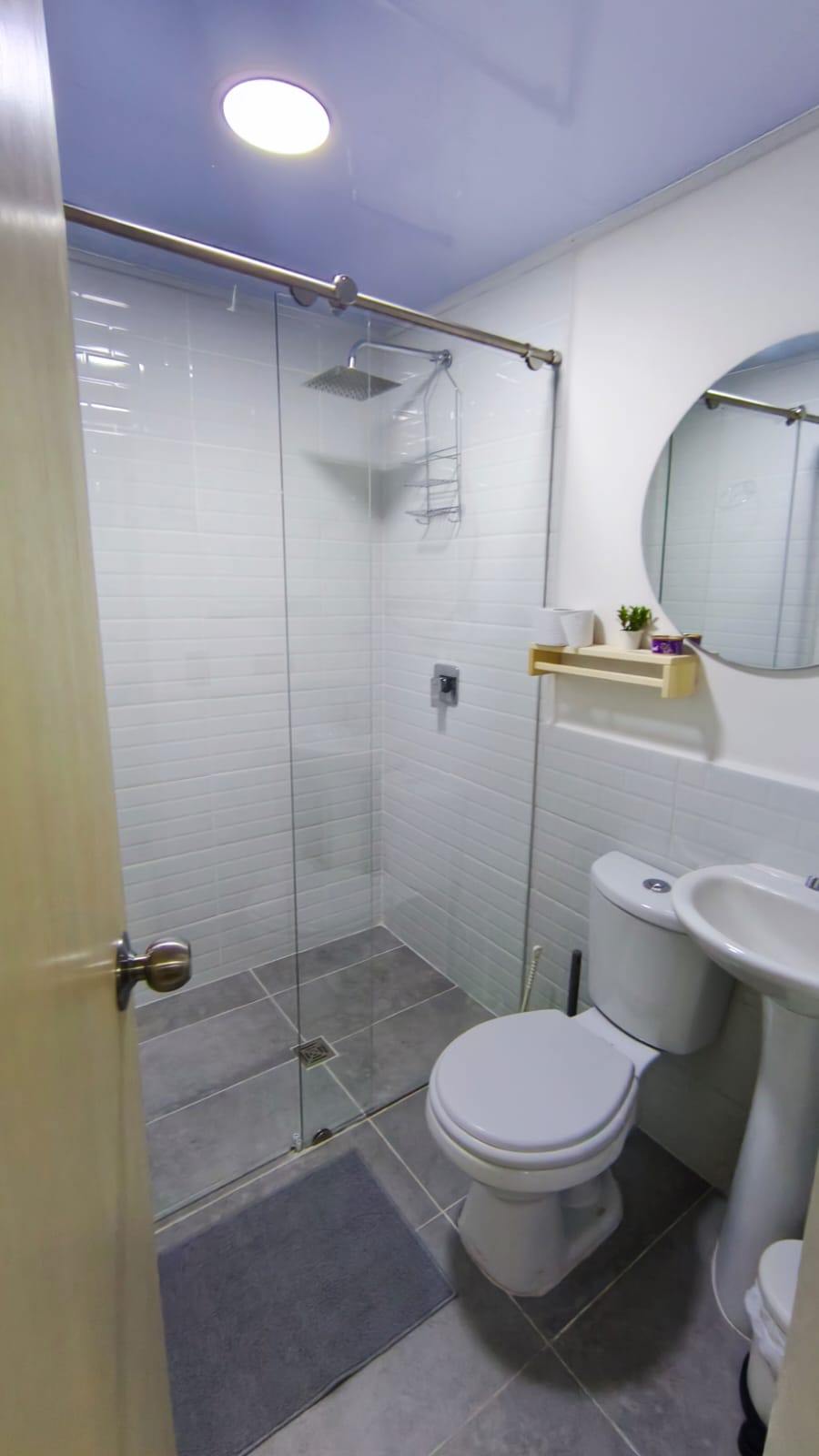 Se Arrienda Apartaestudio Amoblado, en San Javier, Medellín