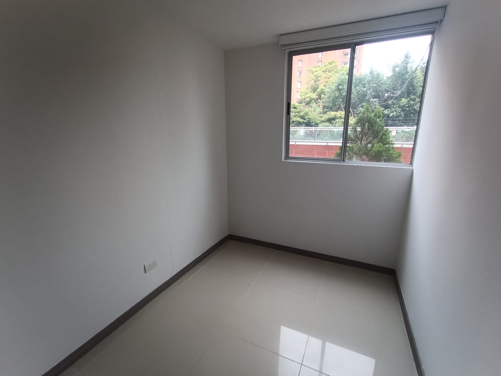 Se Arrienda Apartameto con Terraza en Pilarica, Medellín