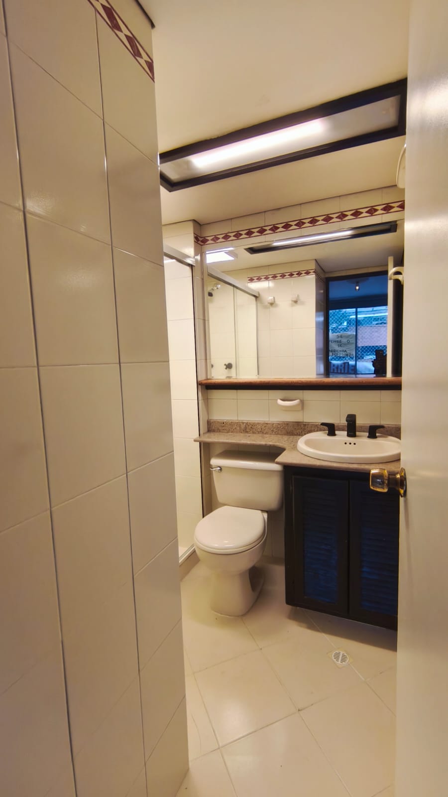 Se Arrienda Apartamento en la Loma de los Bernal, Medellín