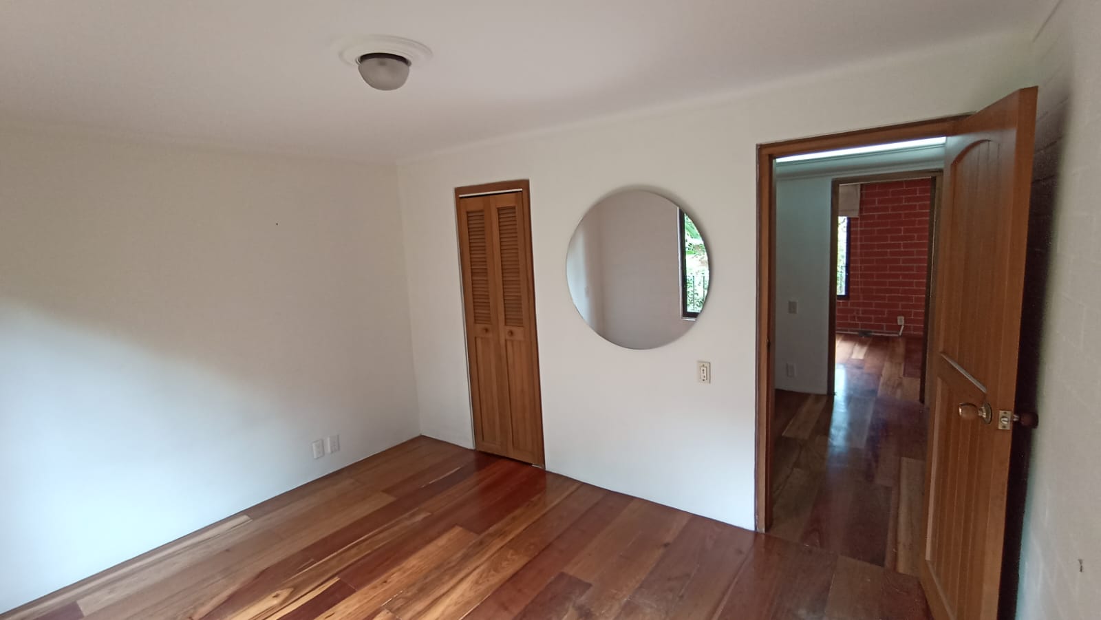 Se Arrienda Casa Unifamiliar en la Loma de las Brujas, Envigado