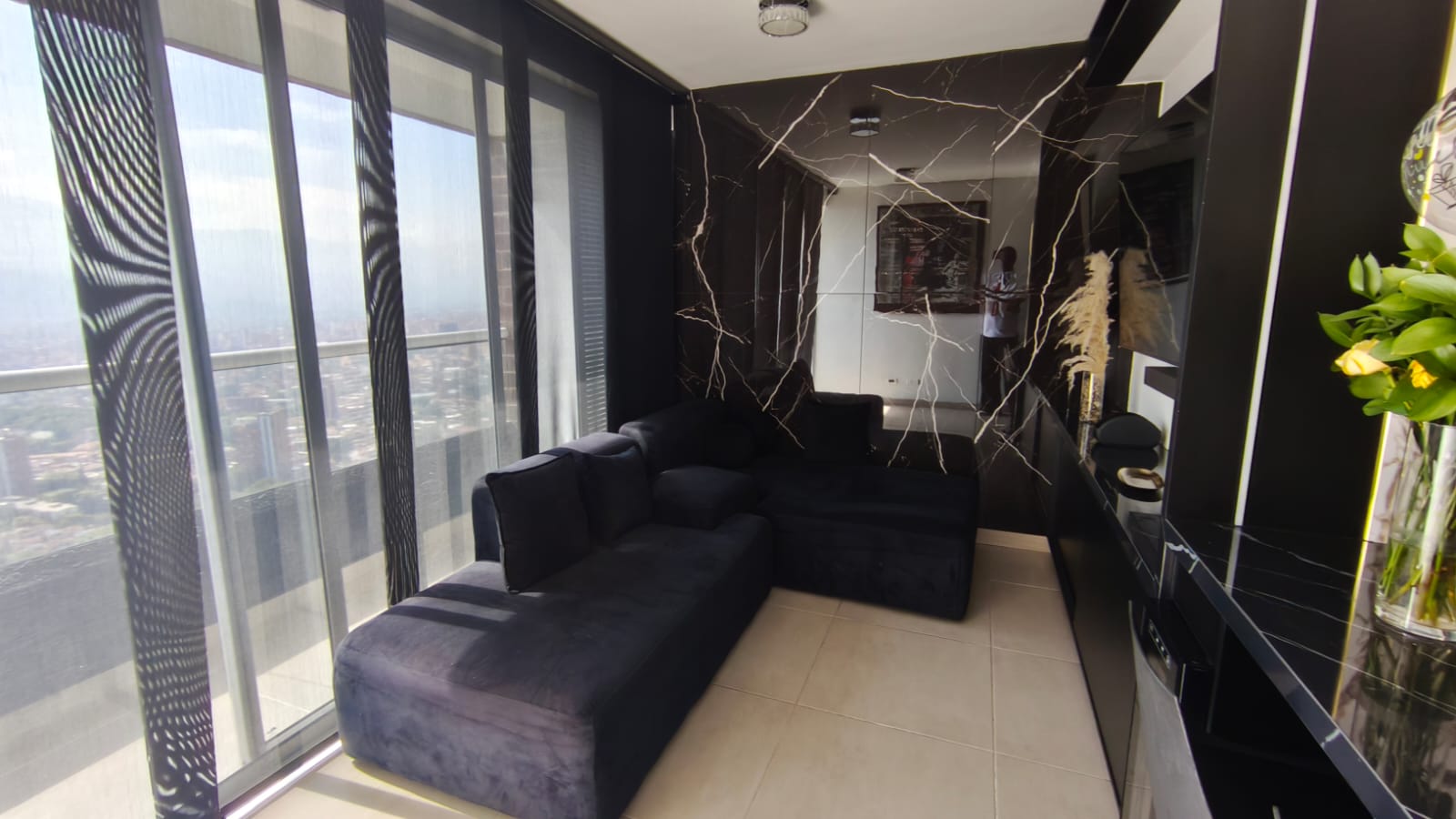 Se Arrienda Apartamento Amoblado en Casalanz Parte Alta, Medellín