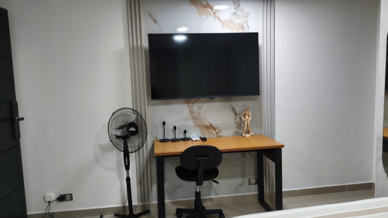 Se Arrienda Apartaestudio Amoblado, en San Javier, Medellín