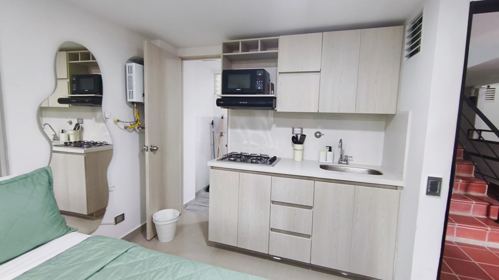 Se Arrienda Apartaestudio Amoblado, en San Javier, Medellín