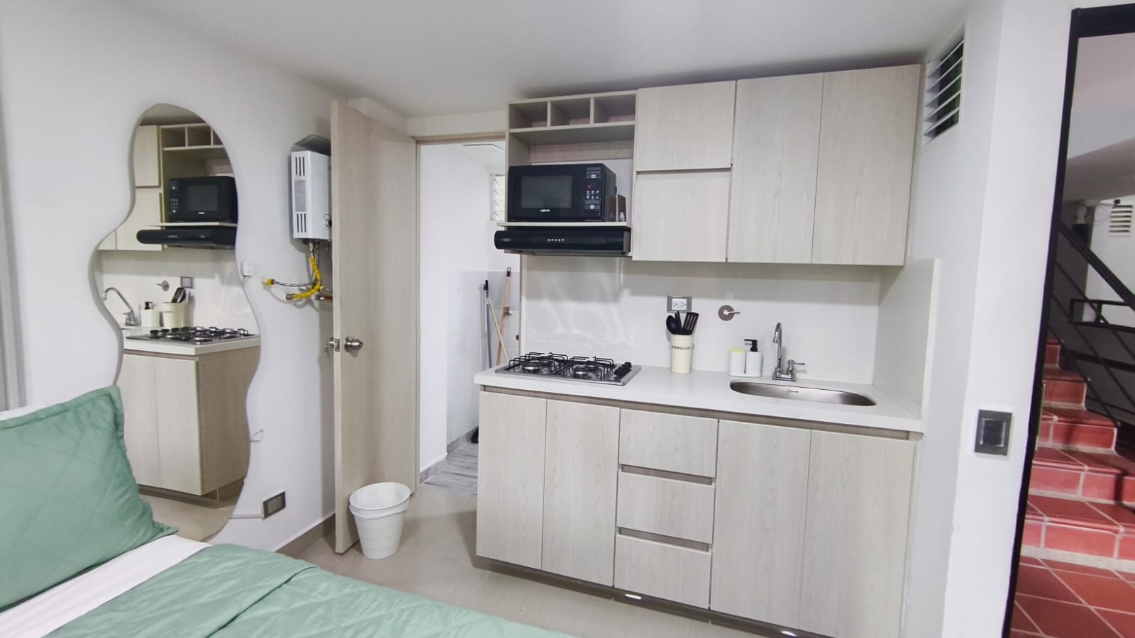 Se Arrienda Apartaestudio Amoblado, en San Javier, Medellín