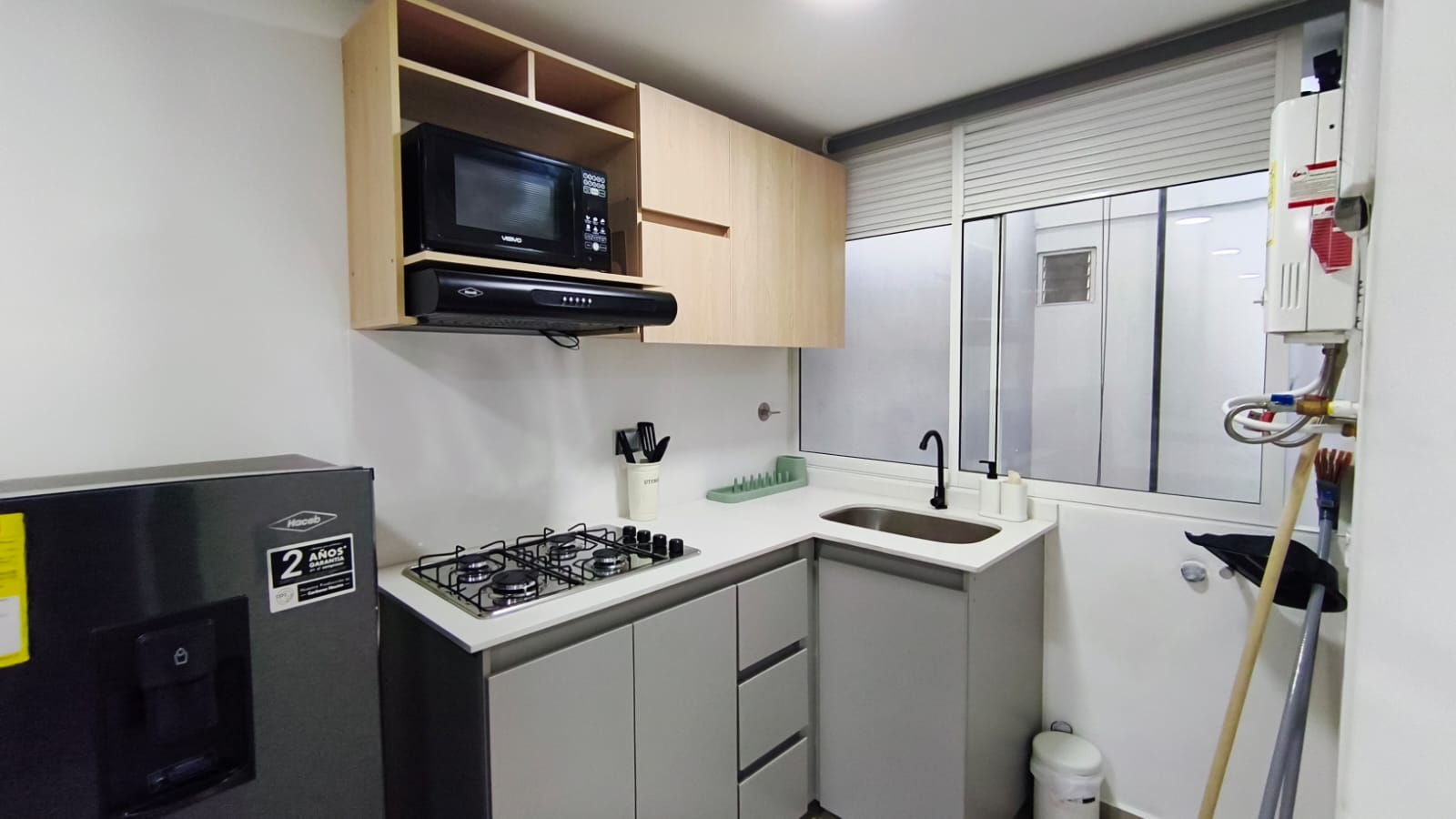 Se Arrienda Apartaestudio Amoblado, en San Javier, Medellín