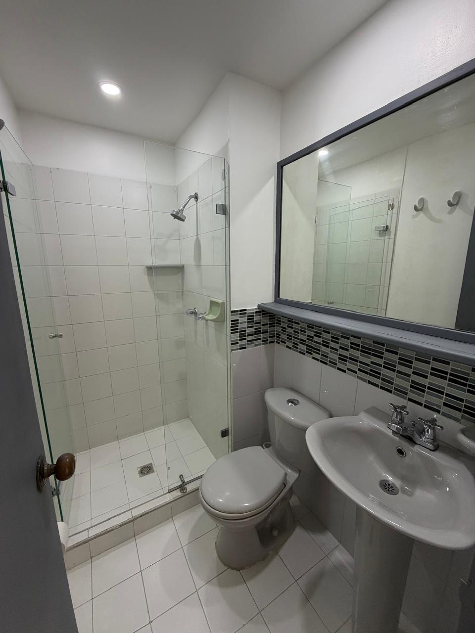 Se Arrienda Apartamento en Laureles La Castellana Medellín