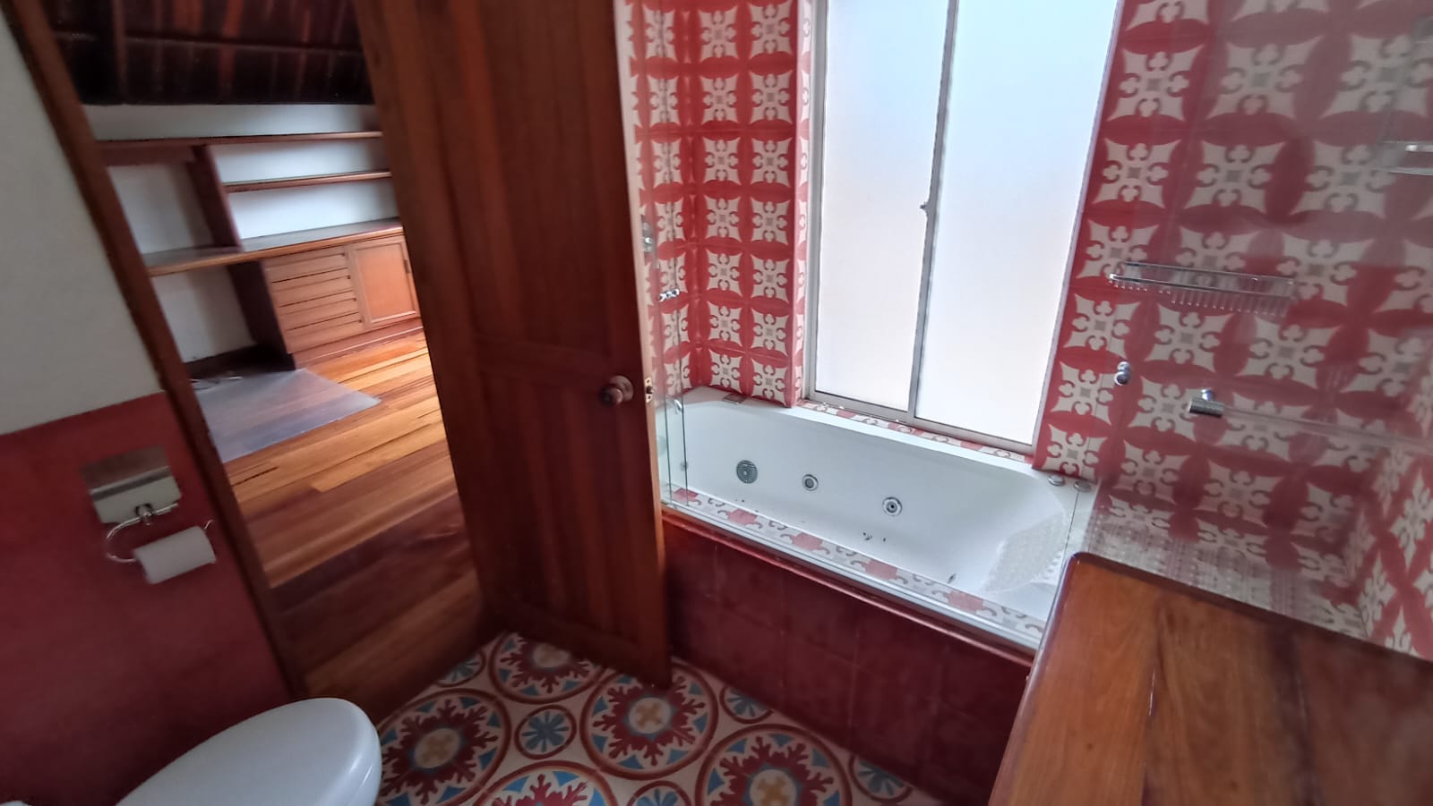 Se Arrienda Casa Unifamiliar en la Loma de las Brujas, Envigado