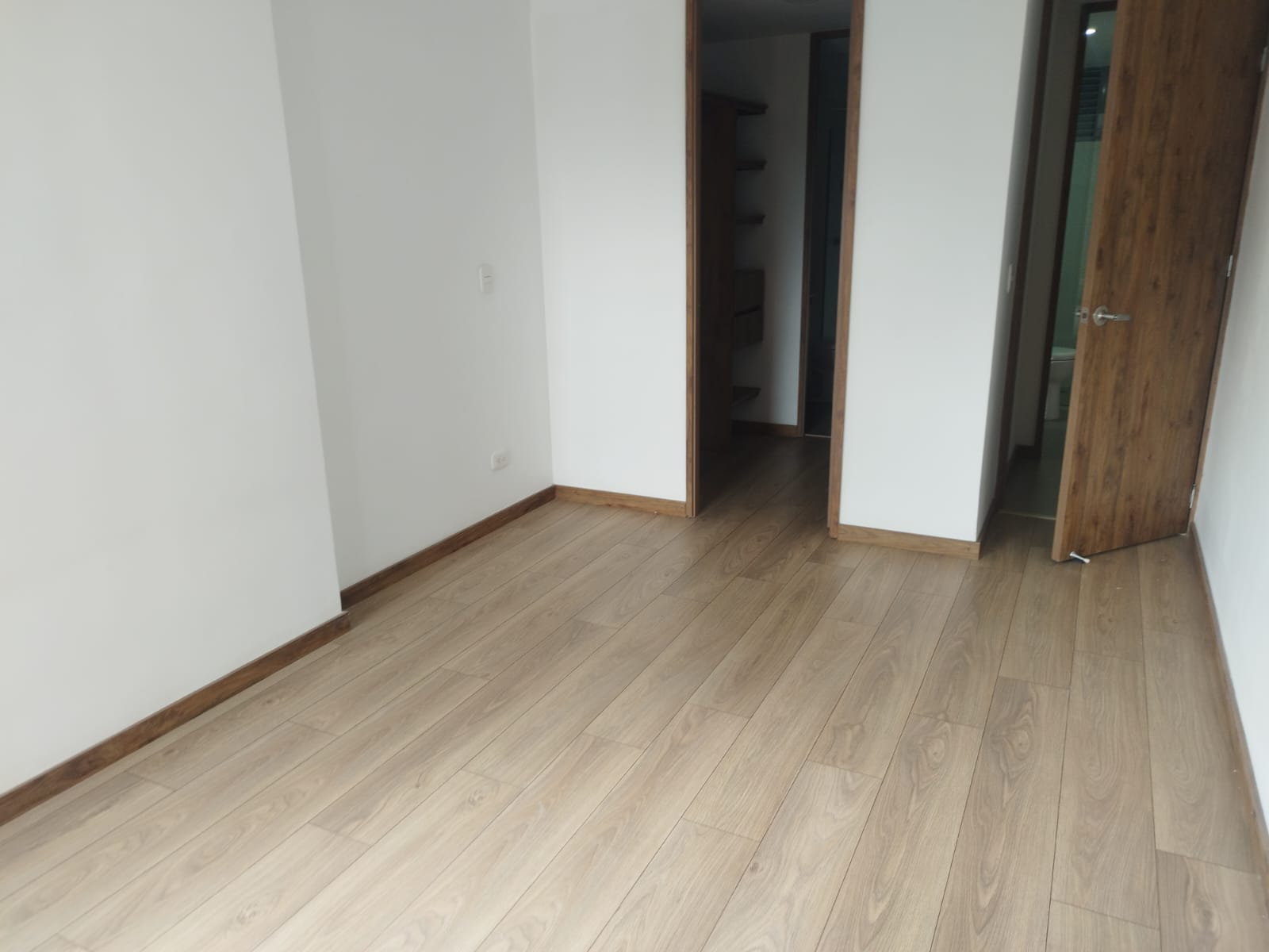 SE ARRIENDA APARTAMENTO EN SECTOR PILARICA, MEDELLÍN