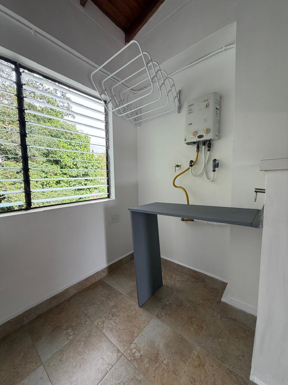 Se Arrienda Apartamento en Laureles La Castellana Medellín
