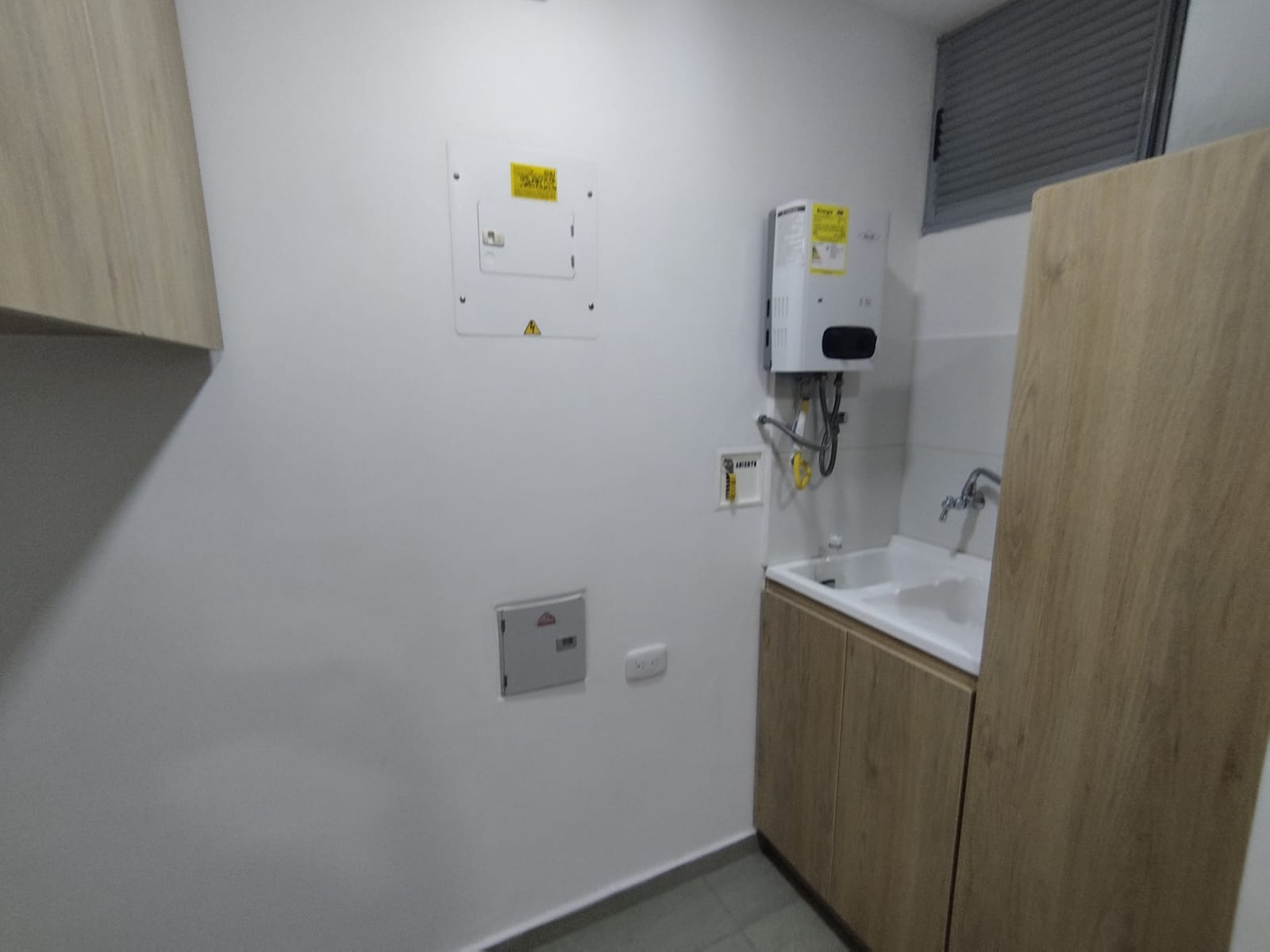 SE ARRIENDA APARTAMENTO EN SECTOR PILARICA, MEDELLÍN