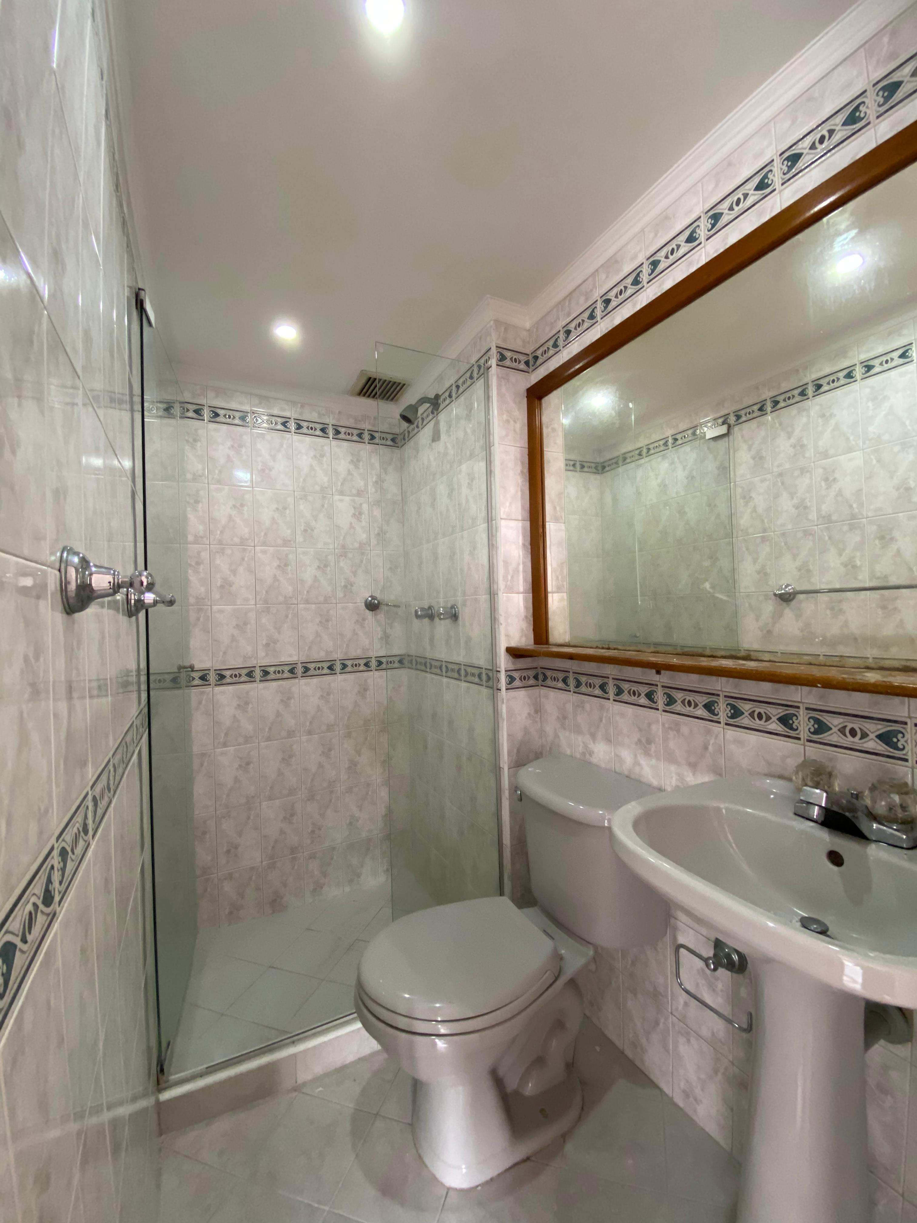 Se Arrienda Apartamento En San German, Robledo, Medellín