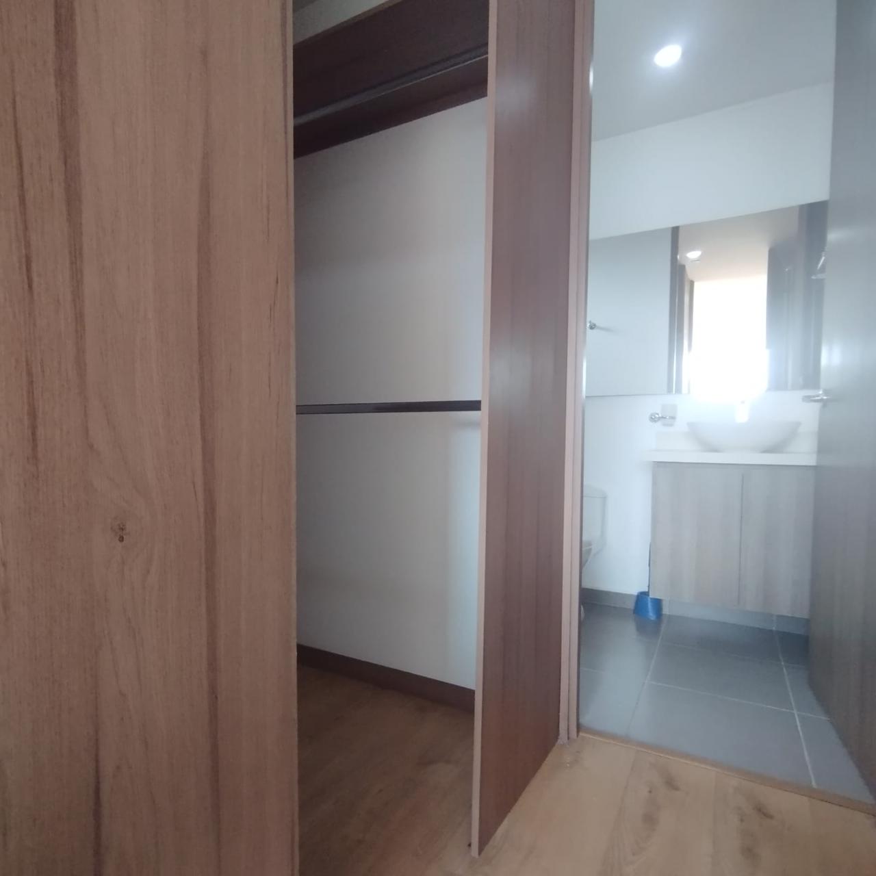 Se Arrienda Apartamento en En la Loma del Escobero, Envigado