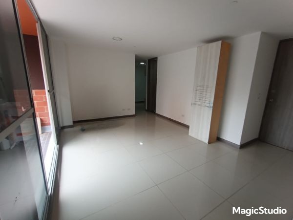 Se Arrienda Apartameto con Terraza en Pilarica, Medellín