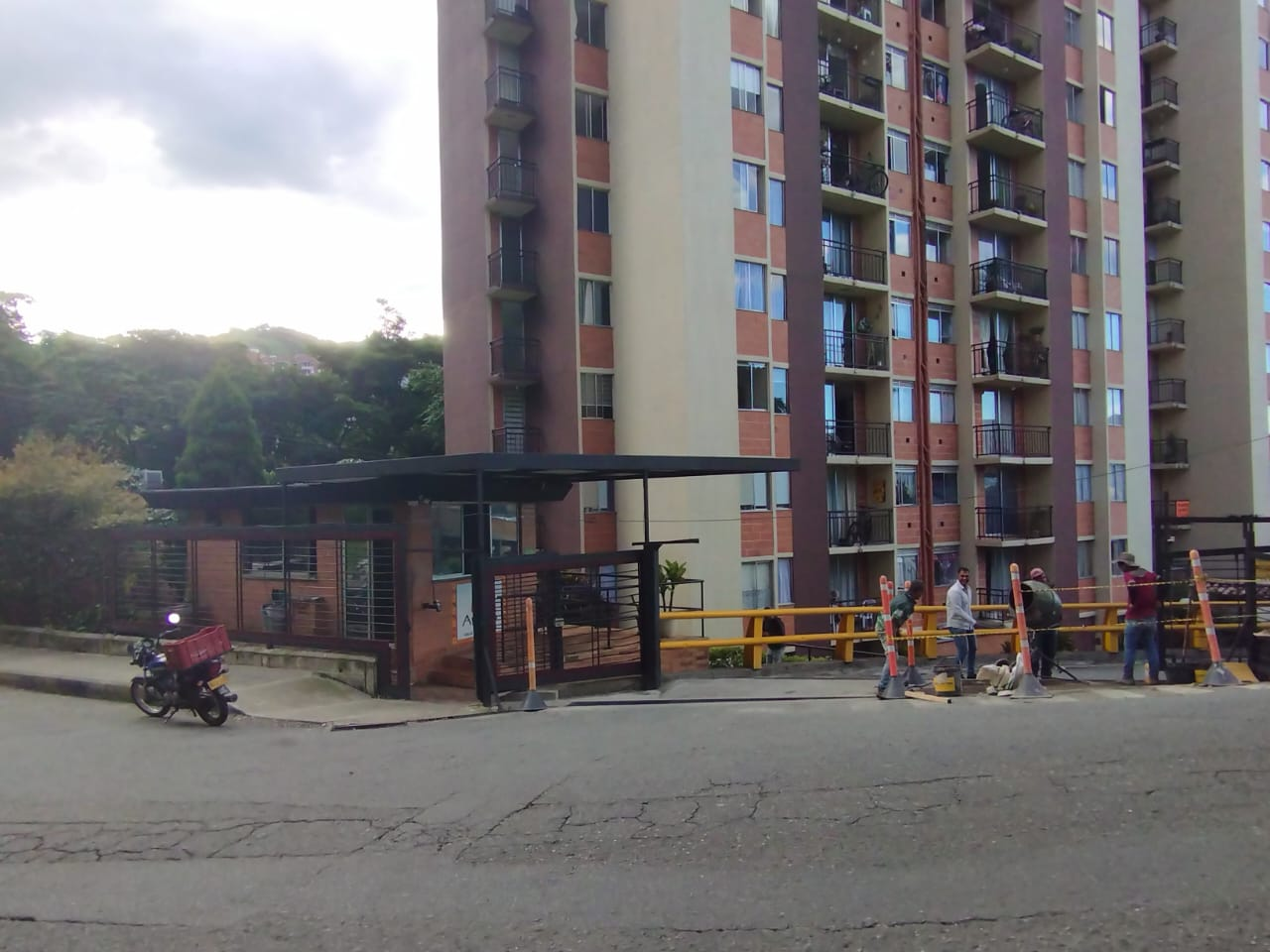 Se Vende Apartamento en Rodeo Alto, Medellín