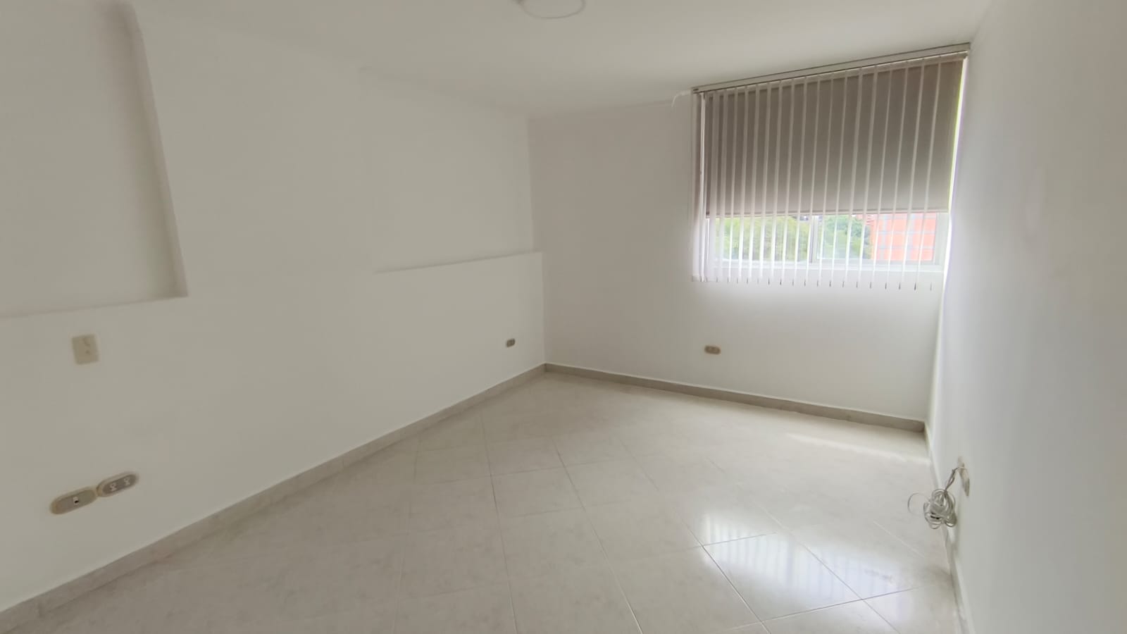 Se Arrienda Apartamento en los Colores, Medellín