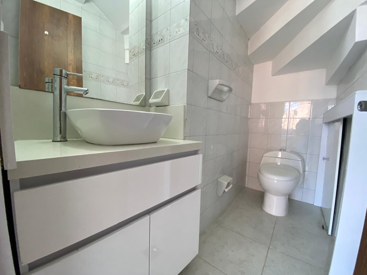 Penthouse Moderno para Arriendo en Laureles, Medellín