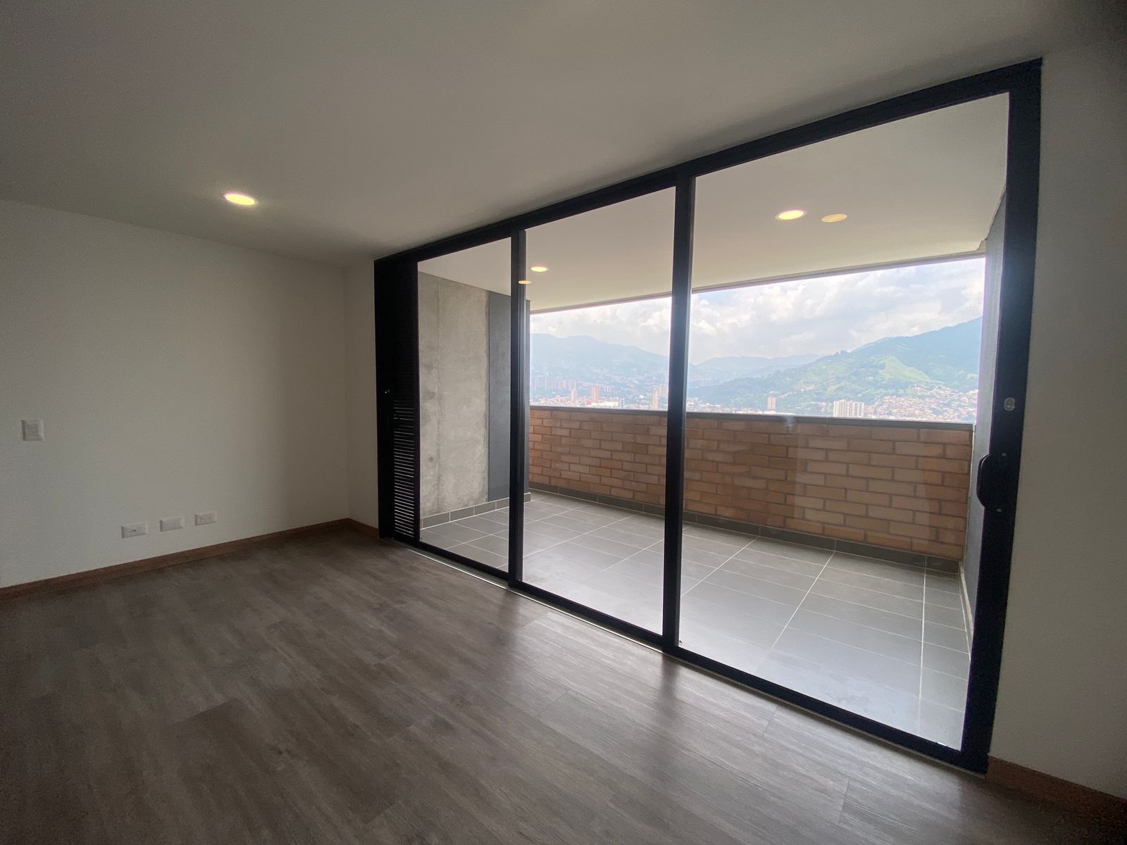 Apartamento Nuevo para la Venta en Envigado