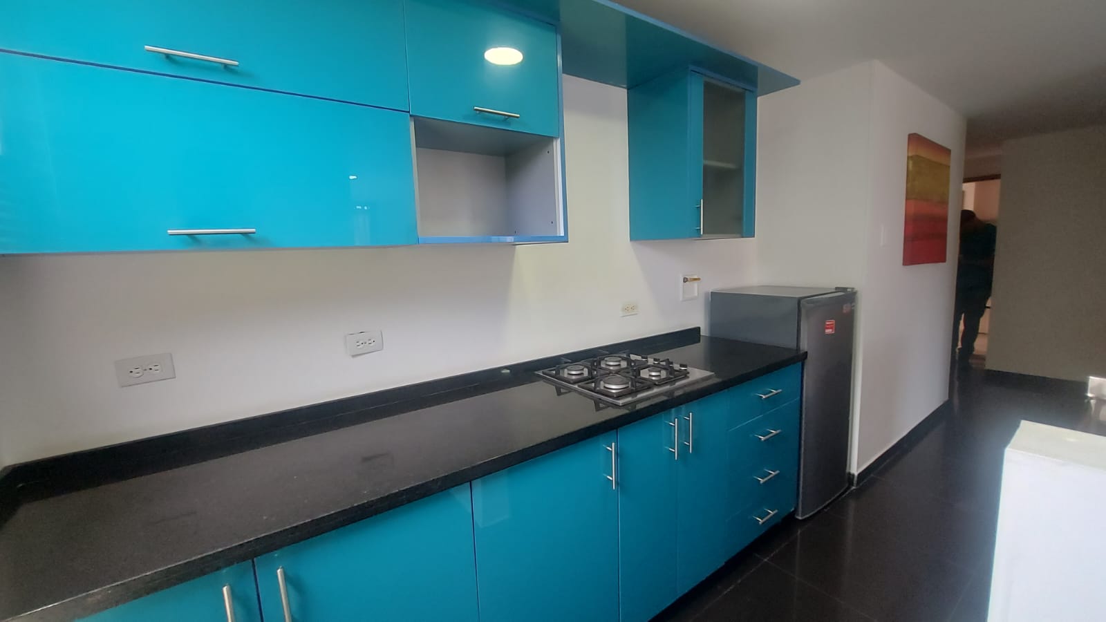 Apartaestudio para Arriendo con Servicios Incluidos en Suramericana