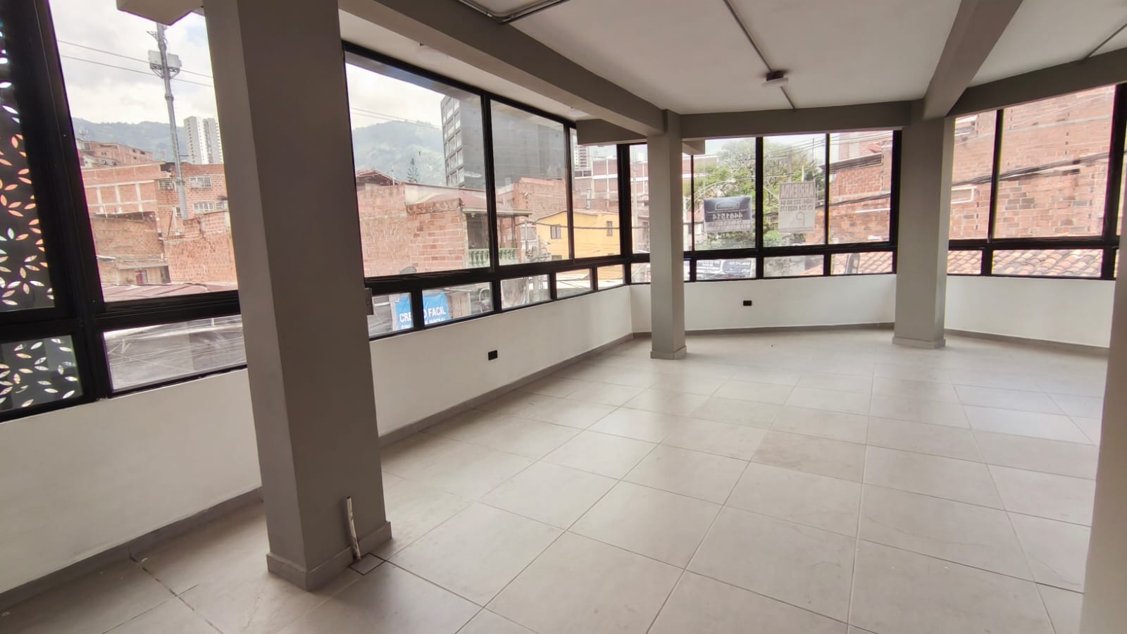 Se Arrienda Local en el Centro de Bello, Antioquia