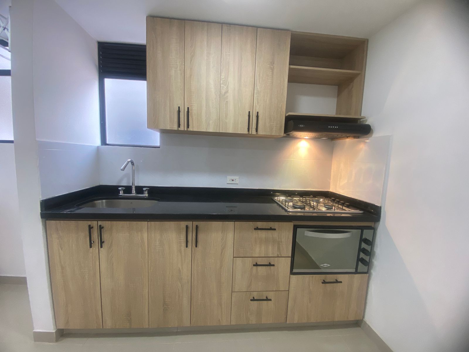 Practico Apartamento para Arriendo en Laureles, Estadio, Medellín