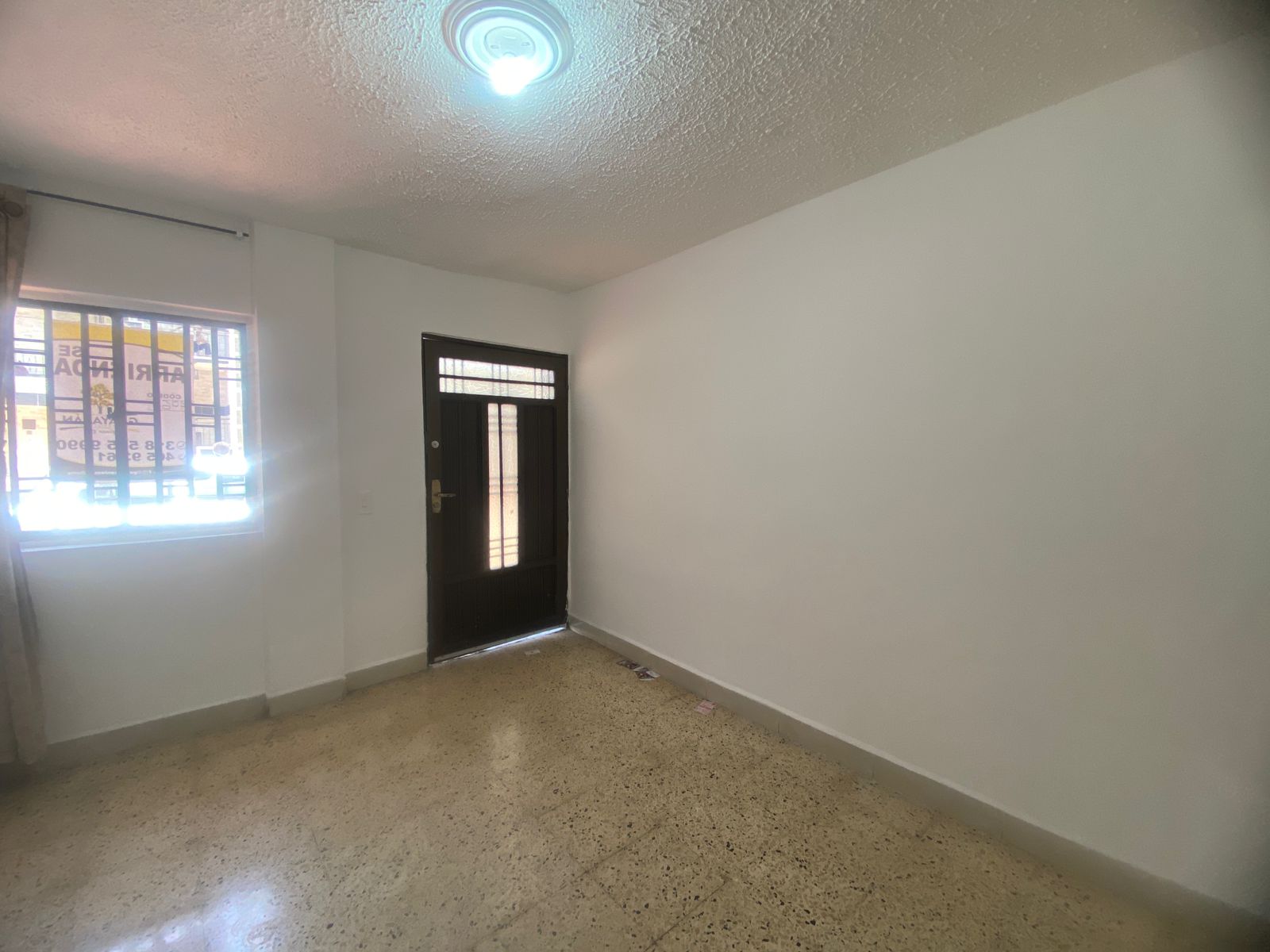 Amplia Casa para Arriendo en Belén San Bernardo, Medellín