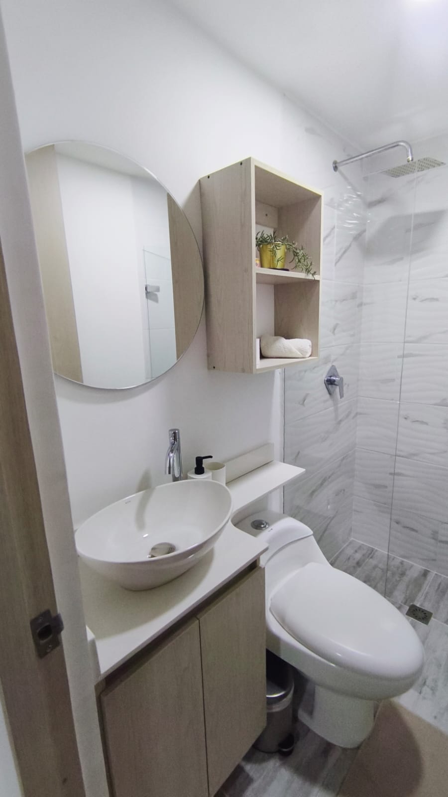 Se Arrienda Apartaestudio Amoblado, en San Javier, Medellín