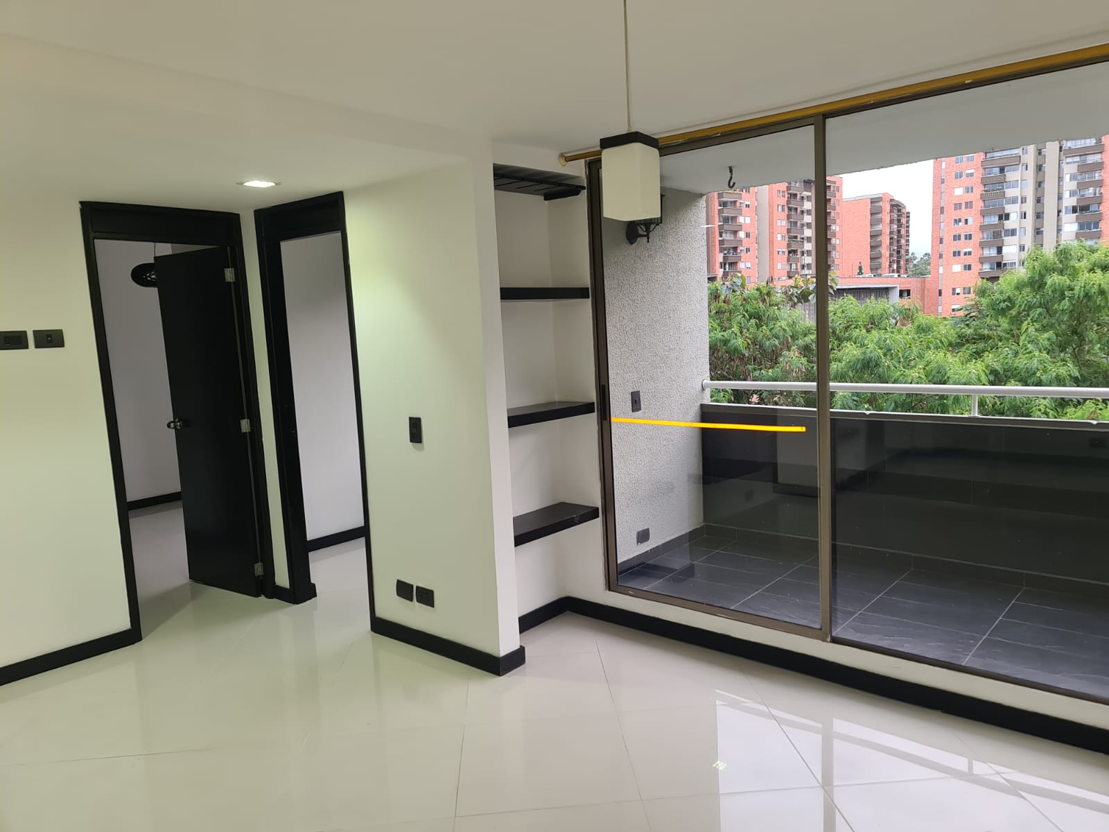Moderno Apartamento para Arriendo en Belén, La Mota