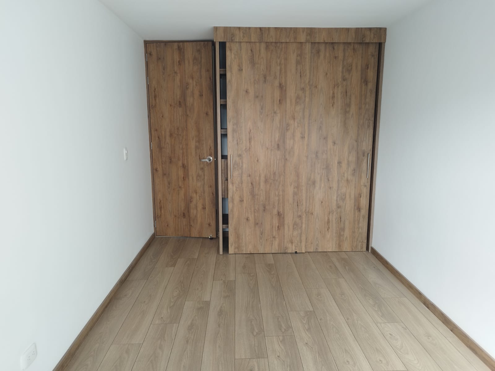 SE ARRIENDA APARTAMENTO EN SECTOR PILARICA, MEDELLÍN