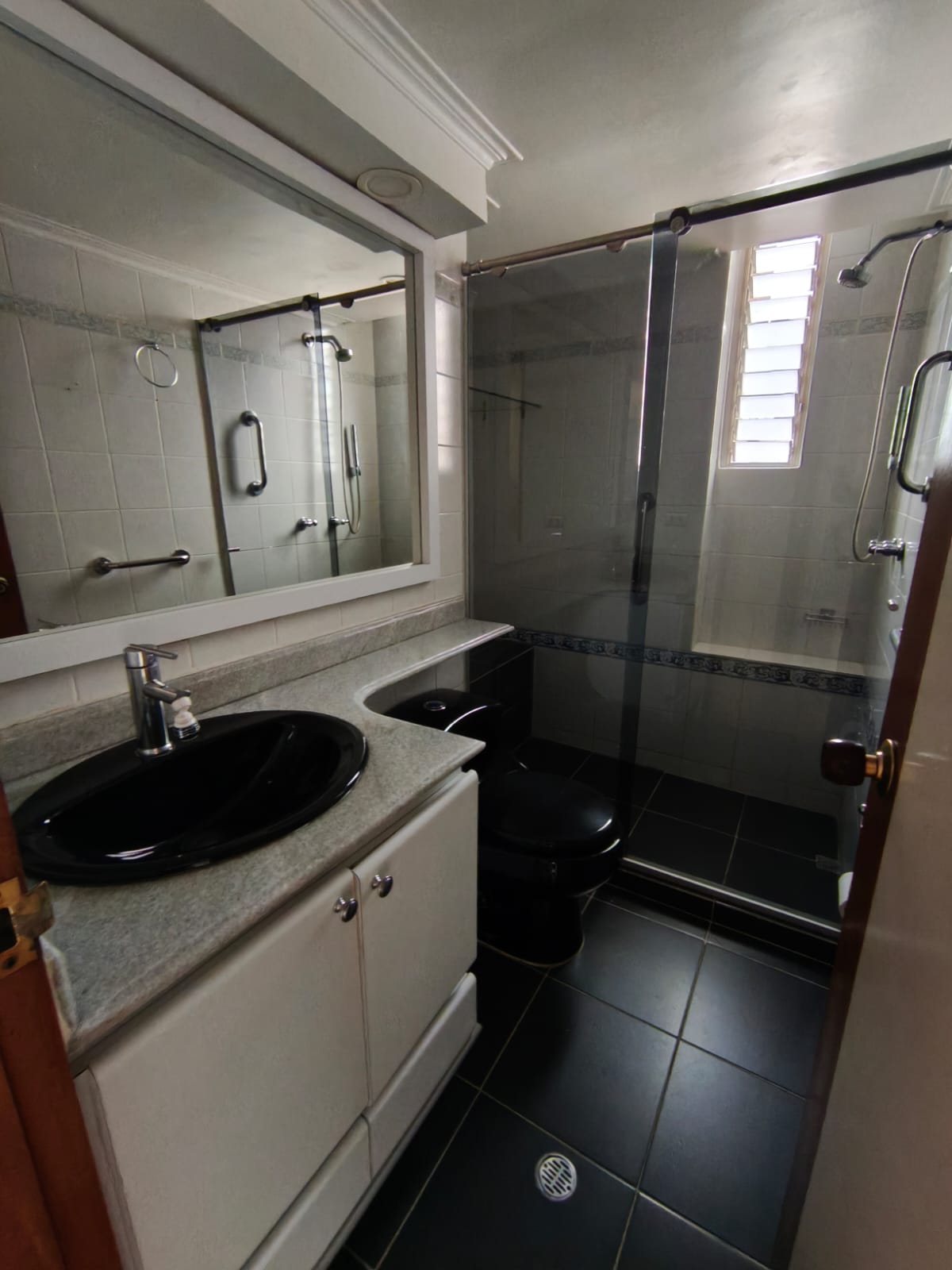 Se Arrienda Apartamento en el Laureles, Medellín