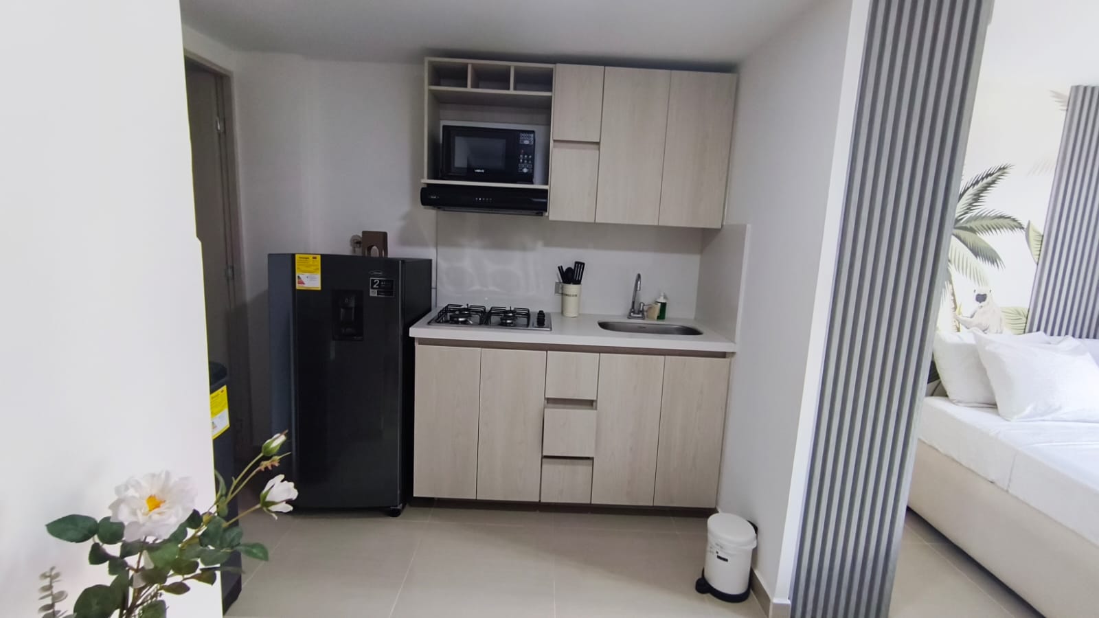 Se Arrienda Apartaestudio Amoblado, en San Javier, Medellín