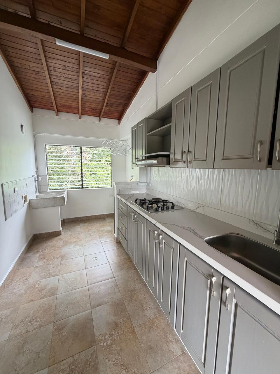 Se Arrienda Apartamento en Laureles Medellín