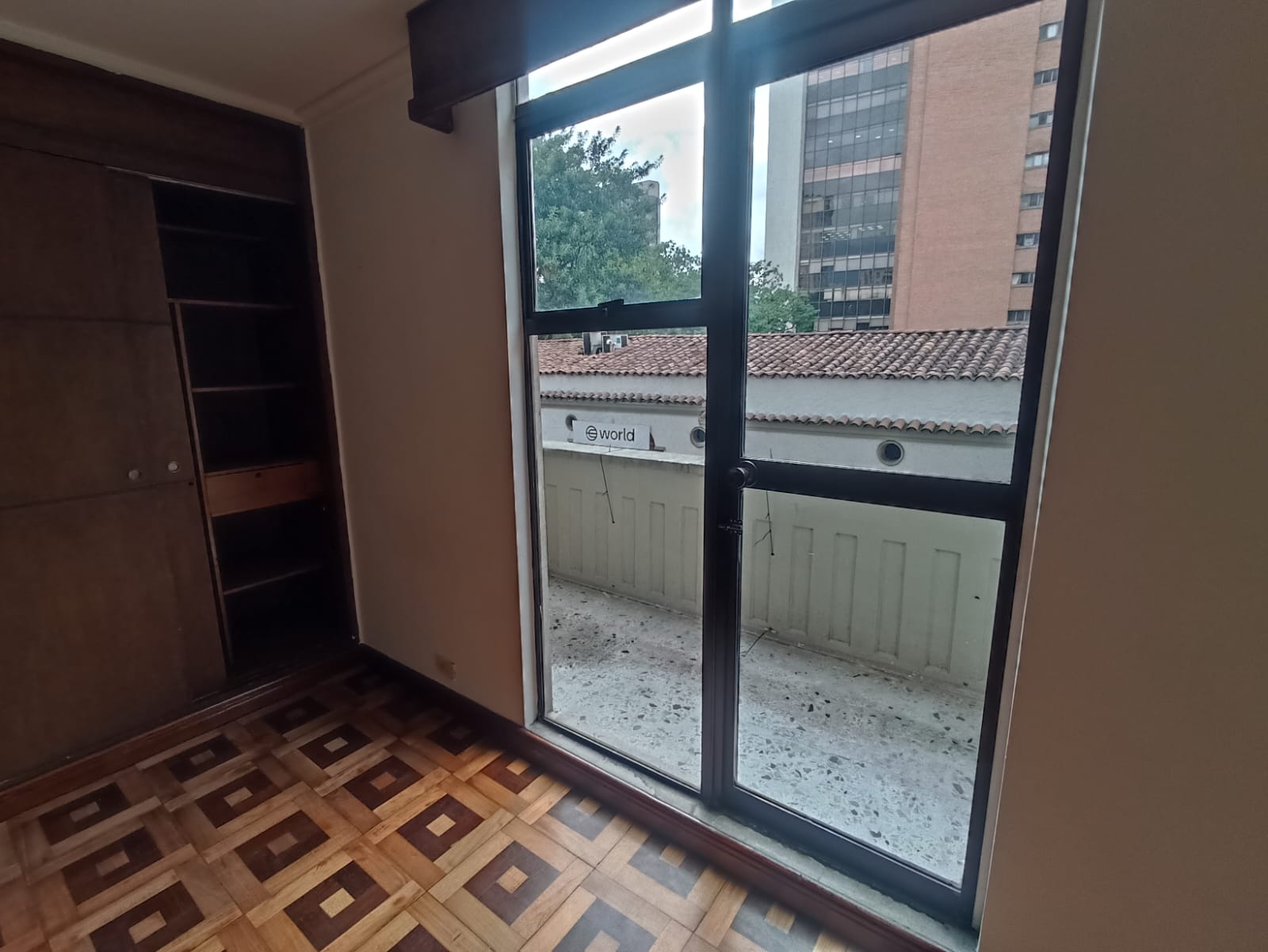 Se Vende Apto En El Centro De Medellín.