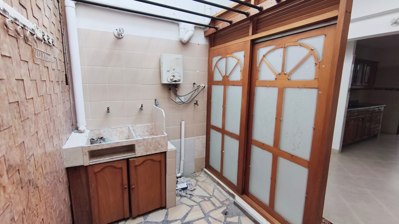 Se Arrienda Casa en Primer Piso en la Castellana, Medellín