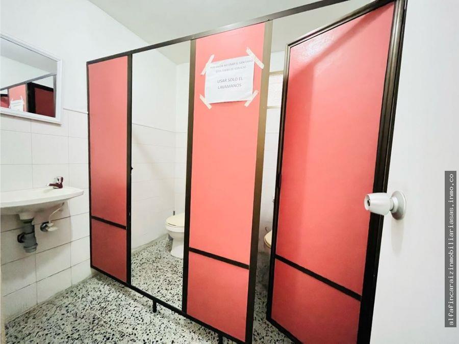 Se Vende Edificio De Cuatro Niveles En Laureles, Medellín