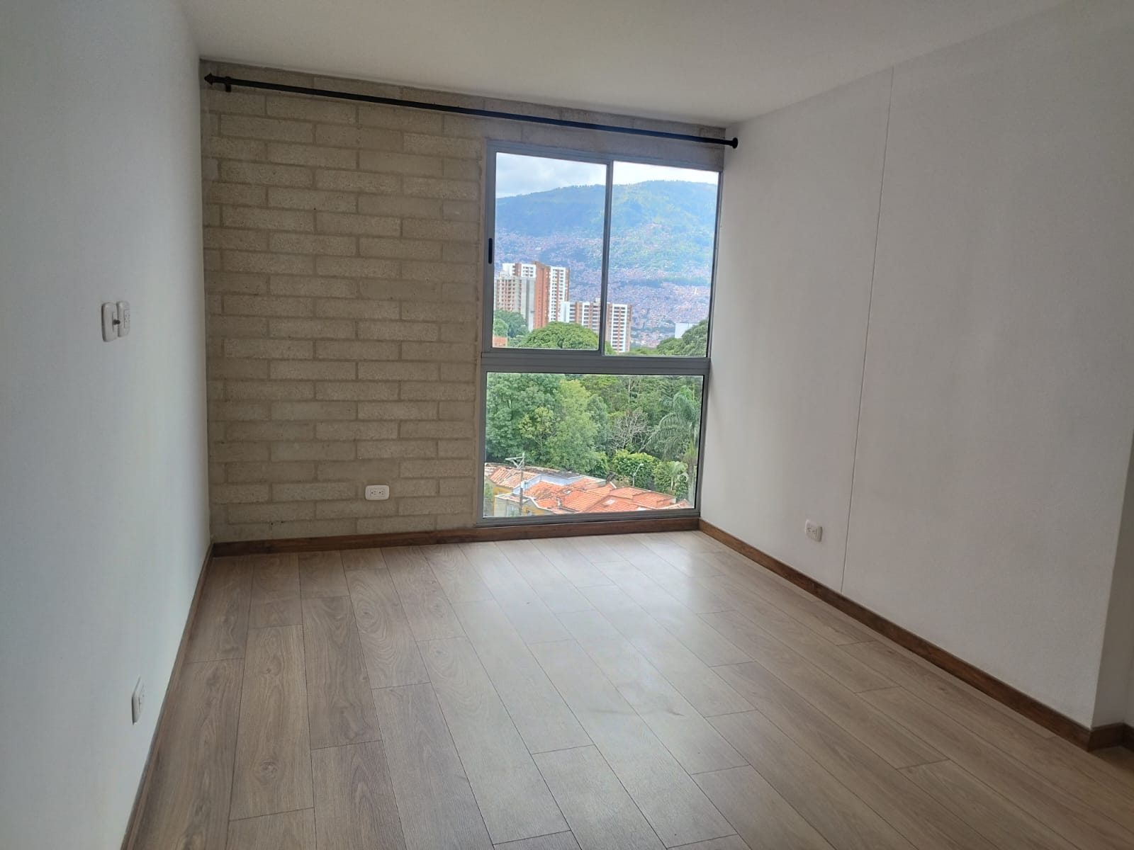 SE ARRIENDA APARTAMENTO EN SECTOR PILARICA, MEDELLÍN