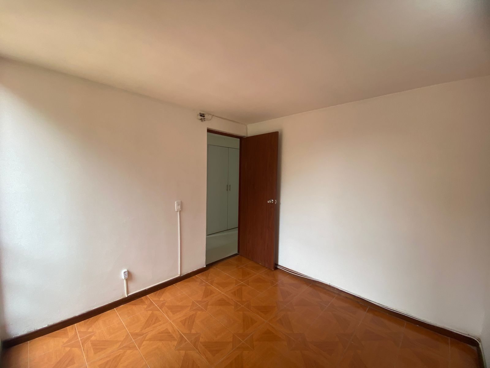 Moderno Apartamento para Arriendo en San Diego, Medellín